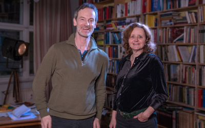Bitte um Rückruf  – Interview mit einer Schriftstellerin
