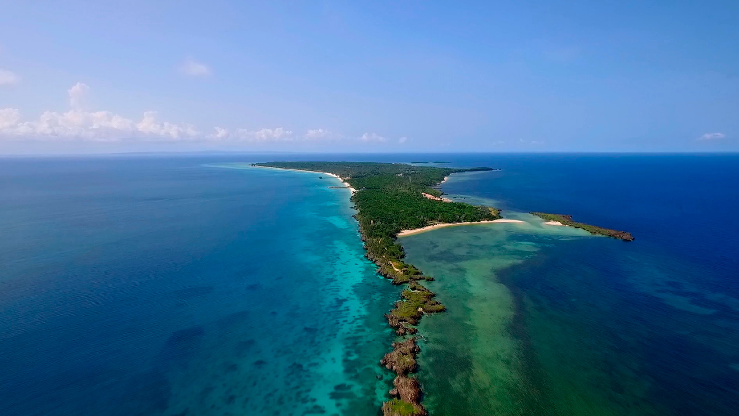 "Die Philippinen - Ein Reiseerlebnis": Schöne Inselwelt. Balesin Island  ist in Privatbesitz.