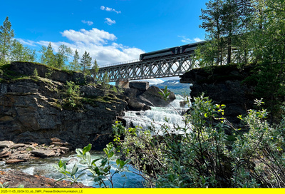 Mit dem Zug entlang der Fjordküste Norwegens