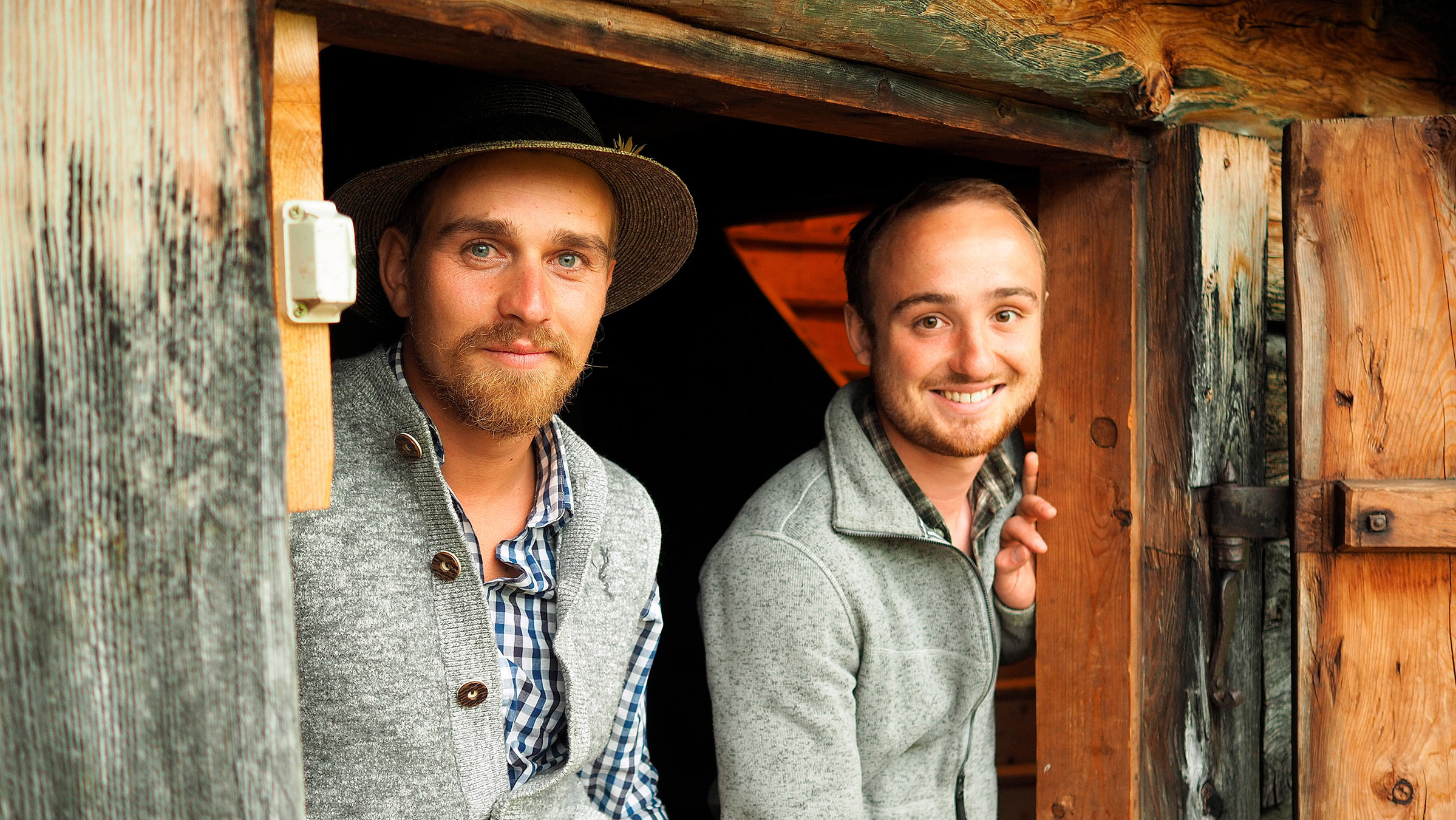 "Der Bergbrenner: Auf Schatzsuche im Nationalpark Berchtesgaden": Bergbrenner Max Irlinger und Lukas Schöbinger.