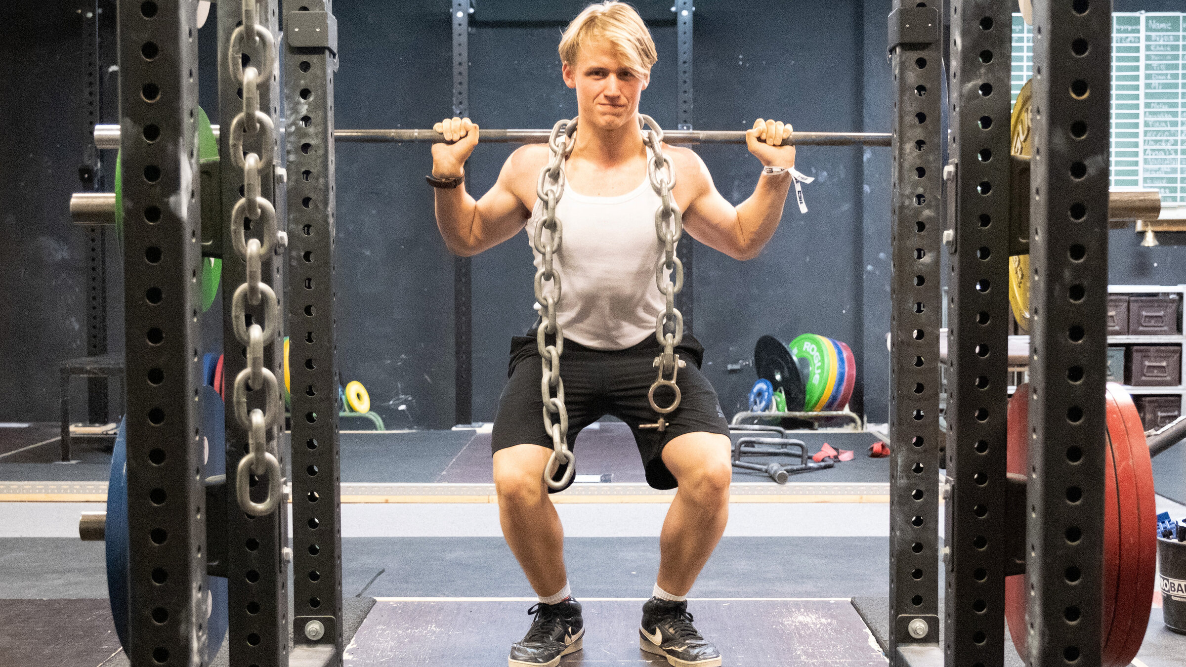 "Gym Boys - Warum junge Männer pumpen": Moritz (16):  Kein Alkohol, strenge Diät und fast tägliches Training, in Moritz Leben dreht sich alles um Bodybuilding.