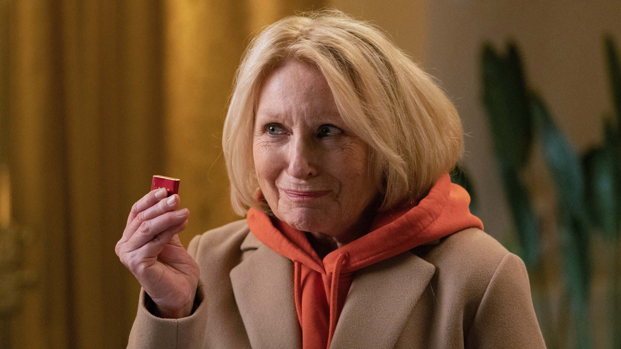 "Kroymann (3/3)": Schauspielerin, Sängerin und Satirikerin Maren Kroymann in der Sketch-Comedy "Kroymann"