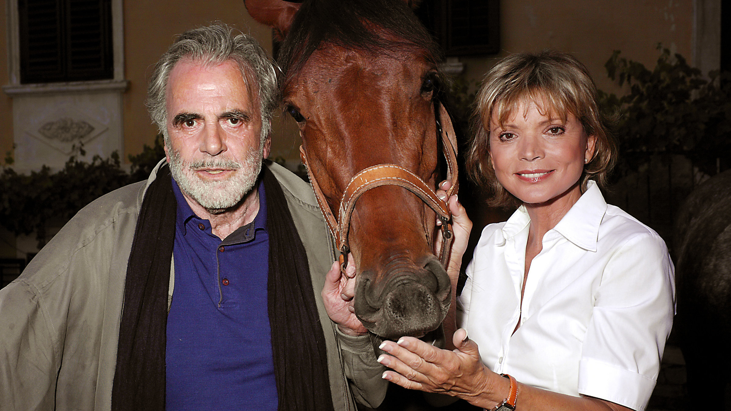 "Alles Glück dieser Erde" - Maximilian Schell (Xaver Schönborn), Uschi Glas (Gundi Kirchner)