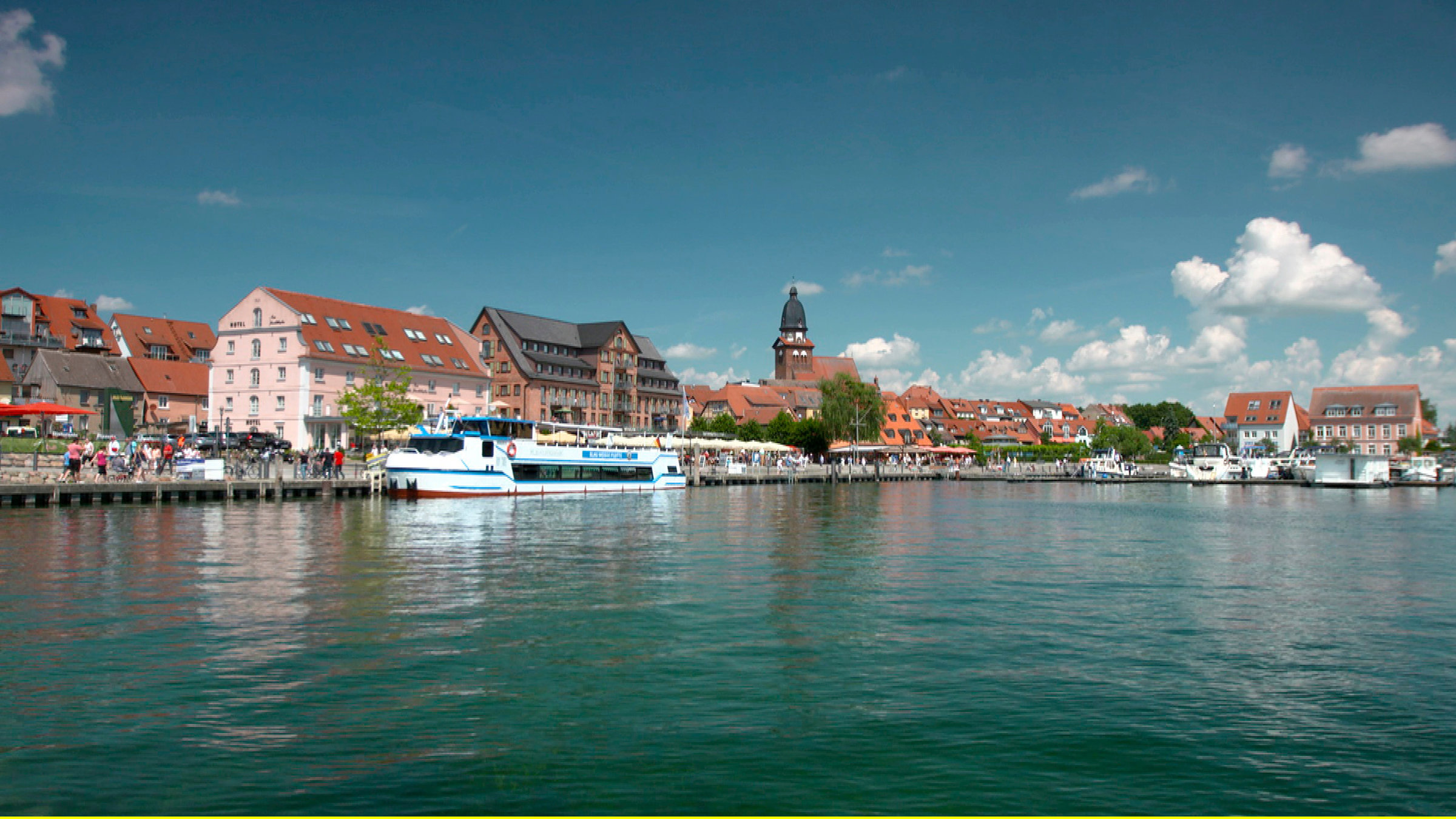 "Abenteuer Müritz - Von Neuruppin ans kleine Meer": Waren an der Müritz.