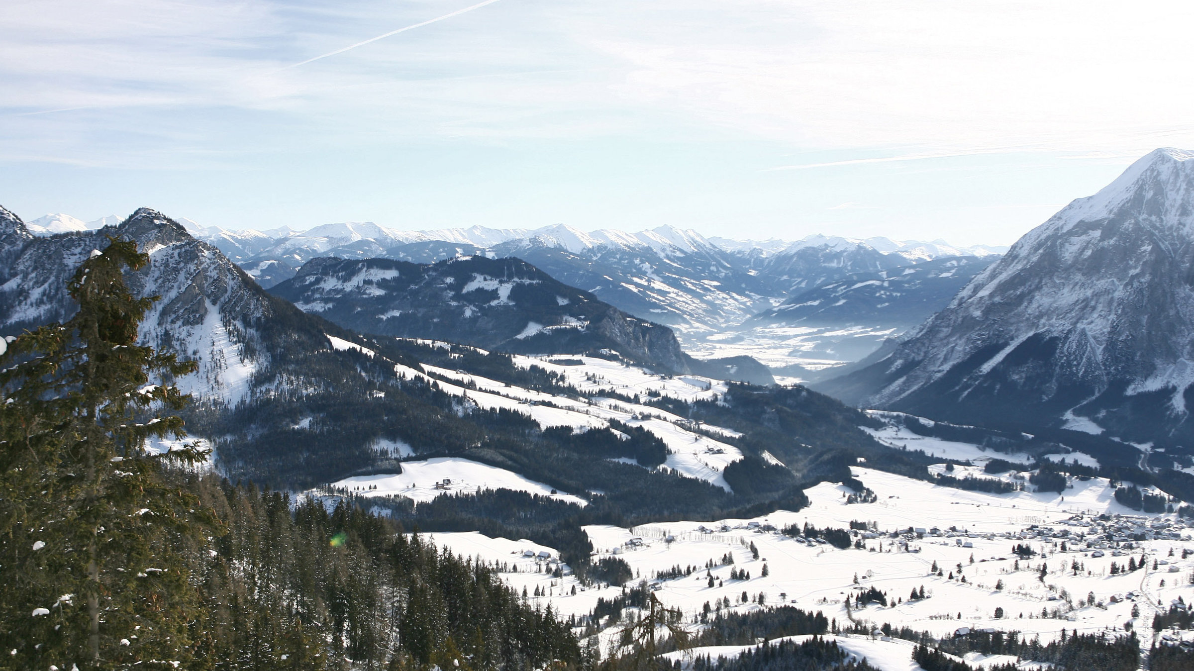 "Weiß wie Schnee": Bergpanorama.