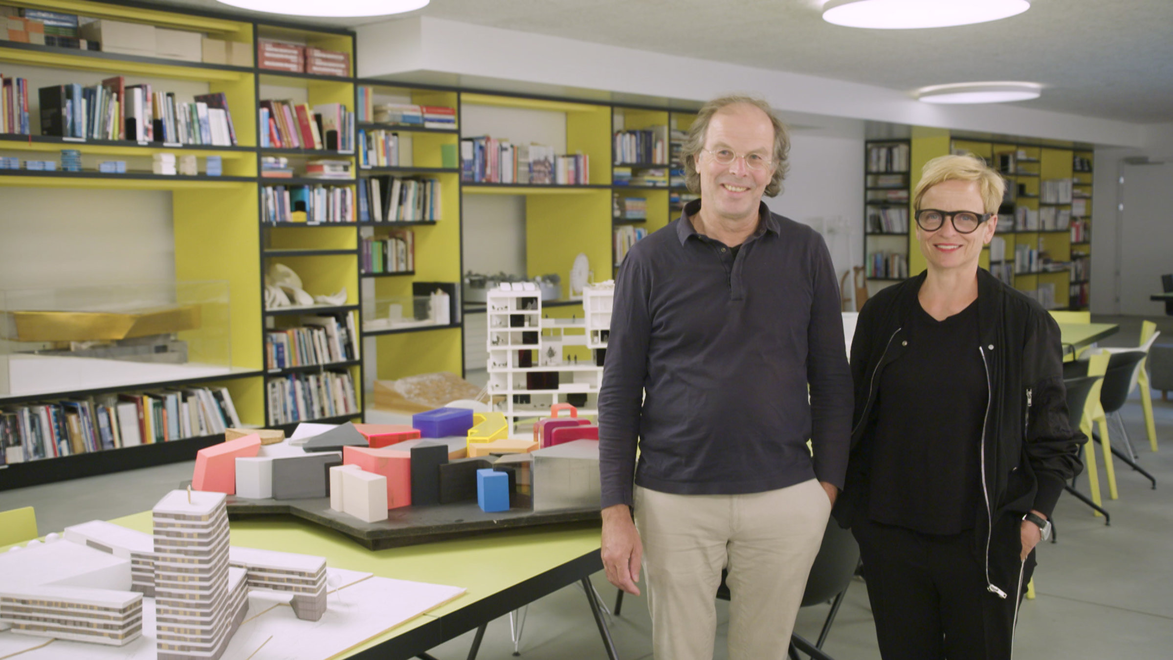 "Kunst hoch 2 (5/6) - mit Barbara Holzer und Tristan Kobler": Tristan Kobler und Barbara Holzer.