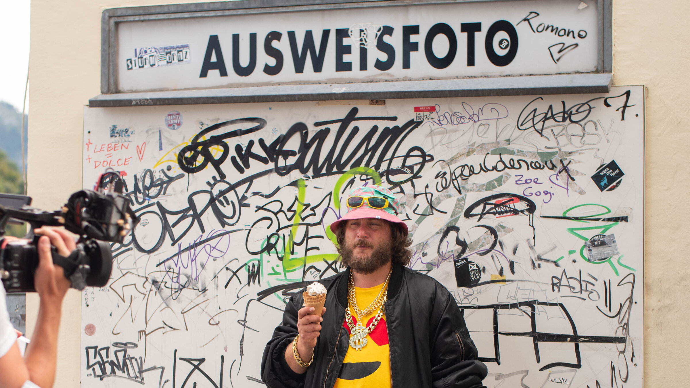 "Dave (7/9)": David Scheid.