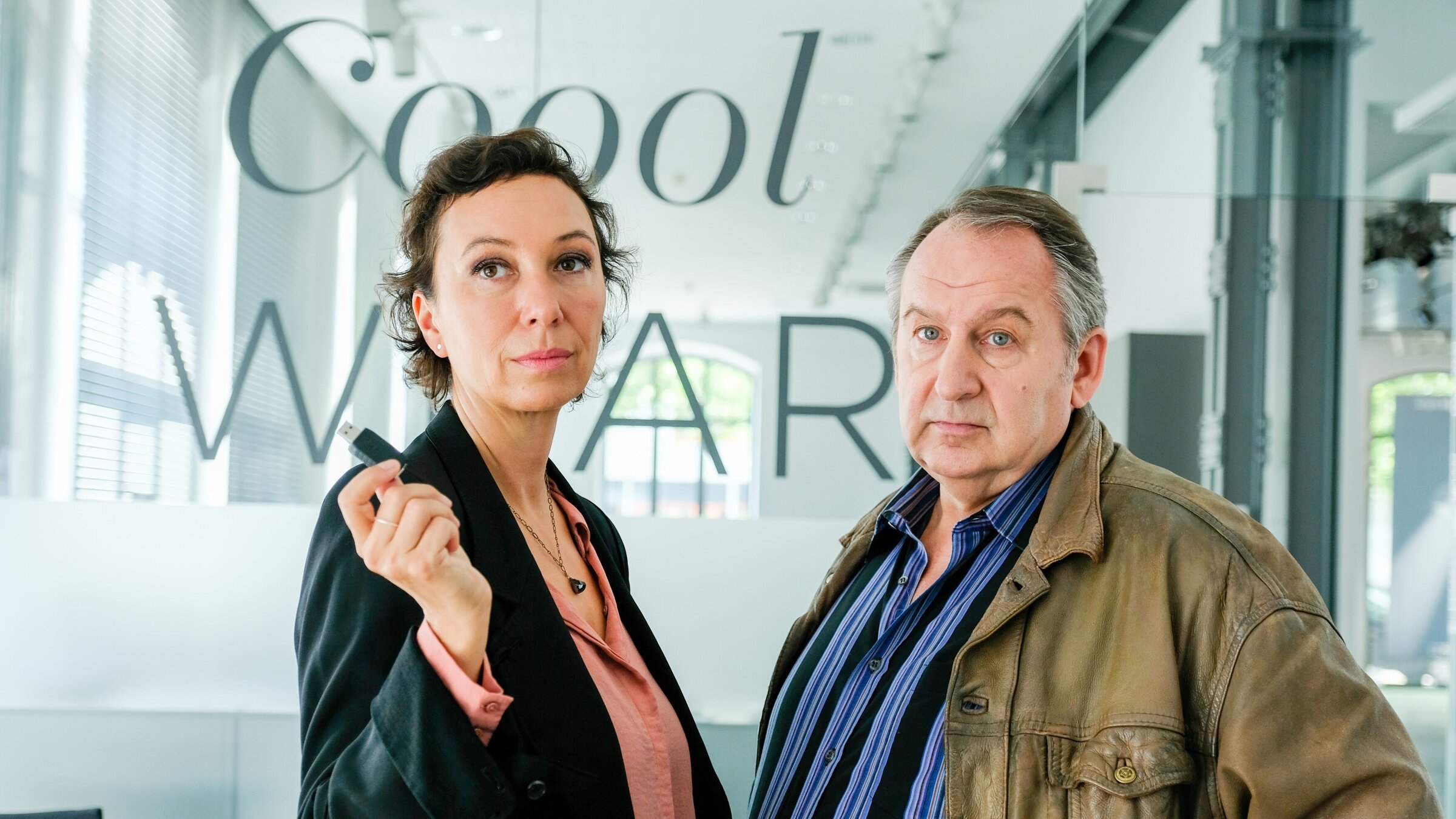 "Schnell ermittelt - Heidi Hofreiter": Ursula Strauss (Angelika Schnell), Wolf Bachofner (Franitschek).