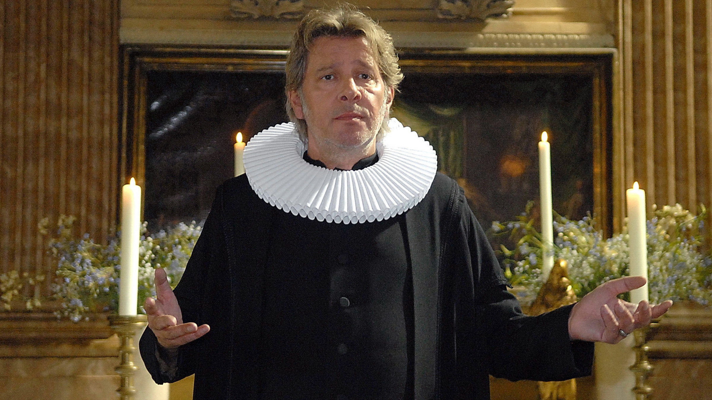 "Der Hafenpastor": Mit Herz und Schnauze führt der beliebte Pastor Stefan Book (Jan Fedder) seine Gemeinde.