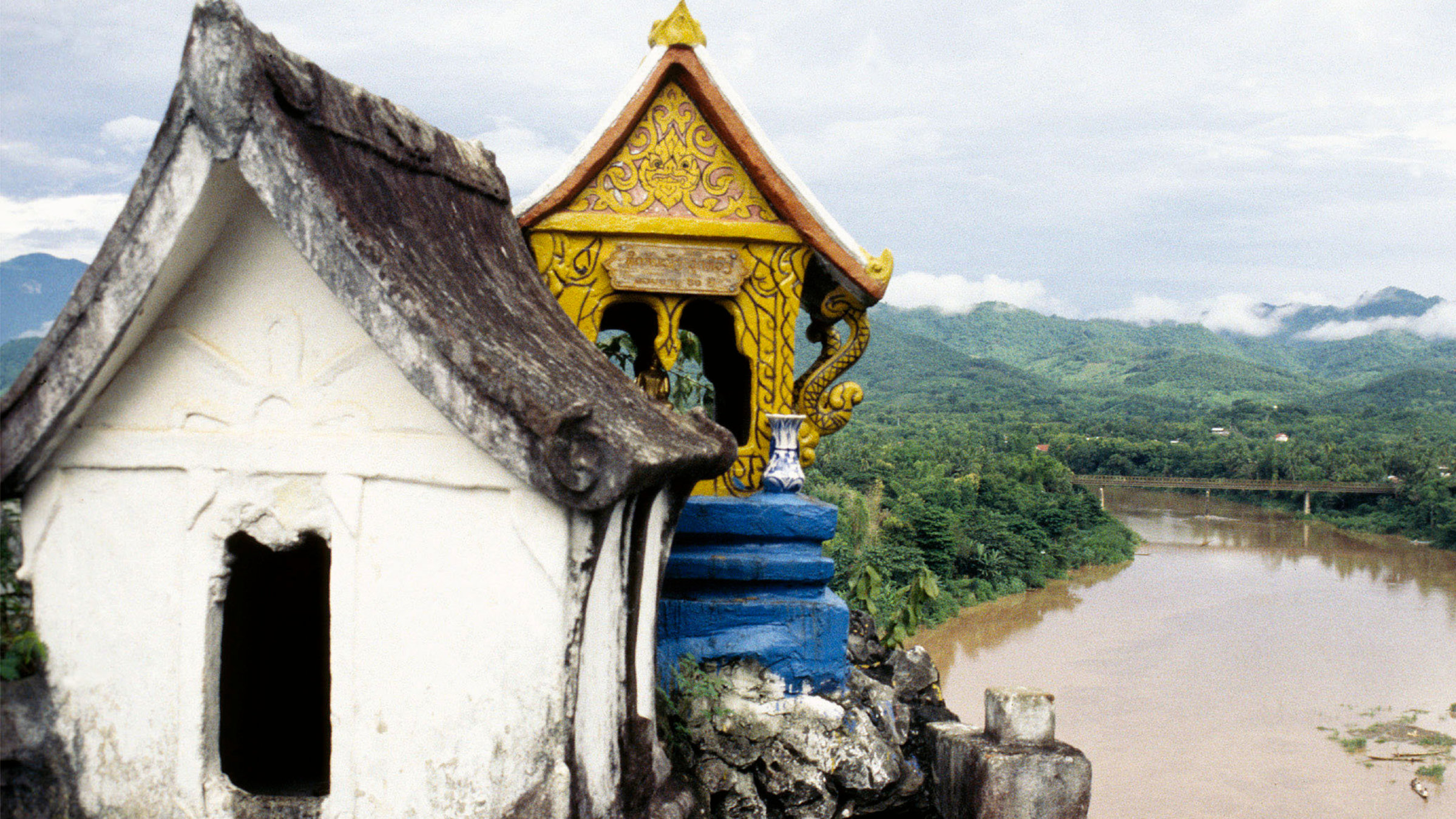 "Schätze der Welt - Erbe der Menschheit - Luang Prabang, Laos": Blick vom Berg Phu Si auf Luang Prabang.