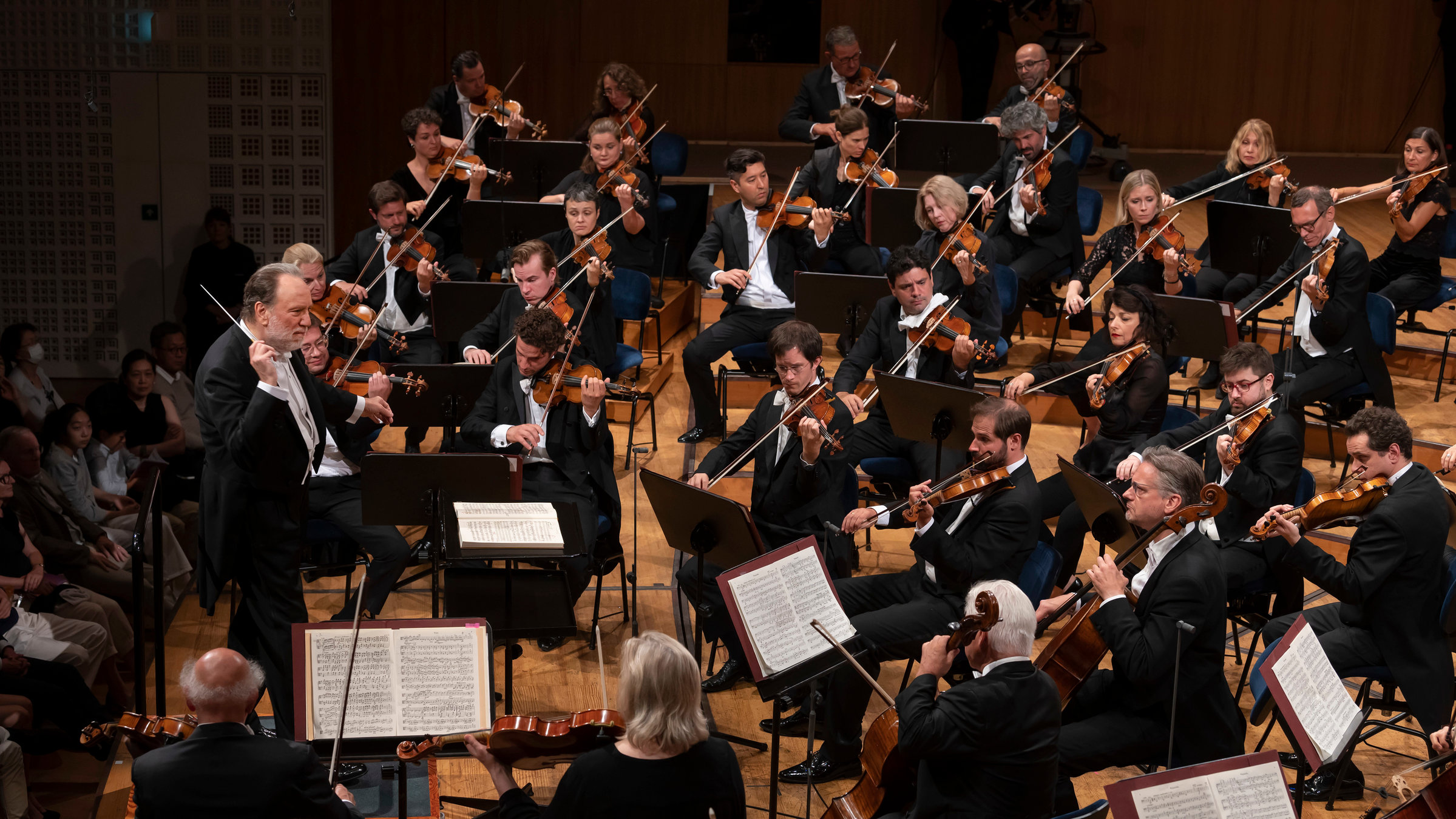 "Lucerne Festival 2022 - Sergej Rachmaninow": Das LUCERNE FESTIVAL ORCHESTRA unter der Leitung von Riccardo Chailly.