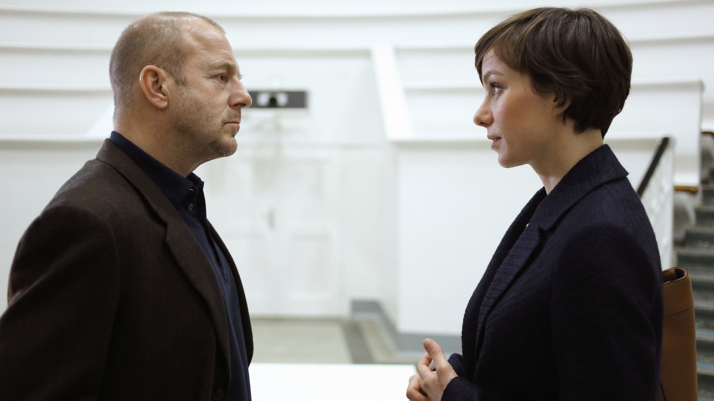 "Spuren des Bösen - Begierde" - Heino Ferch (Richard Brock), Julia Koschitz (Clara Rink)