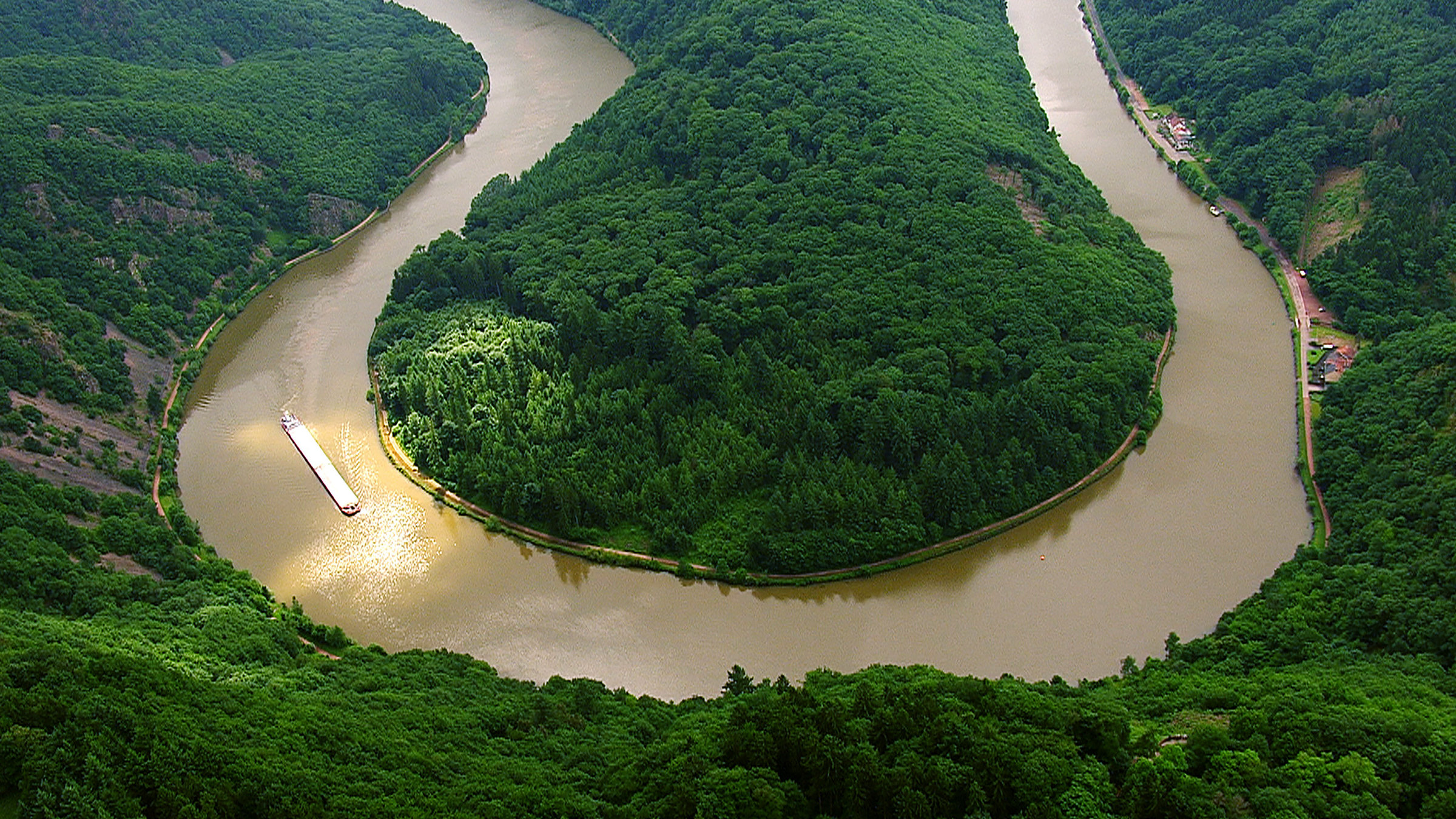 "Der Südwesten von oben: Unsere Flüsse" - Saarschleife Mettlach.