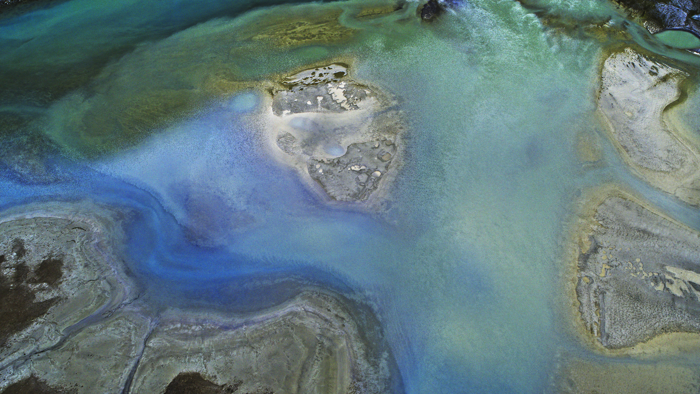 Österreich - Die Kraft des Wassers: Im Fluss der Zeit": Blick von oben auf den Sandersee in Kärnten