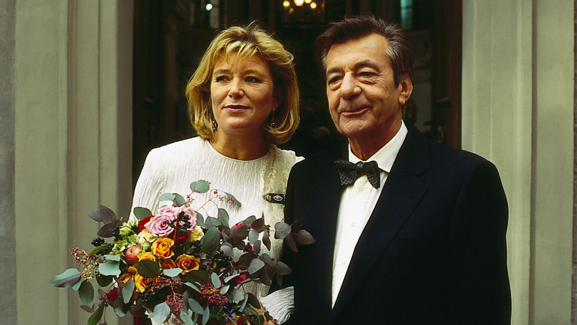 Das glückliche Ende einer Liebesgeschichte? Margot (Jutta Speidel) und Berthold Sanwaldt (Günter Mack).