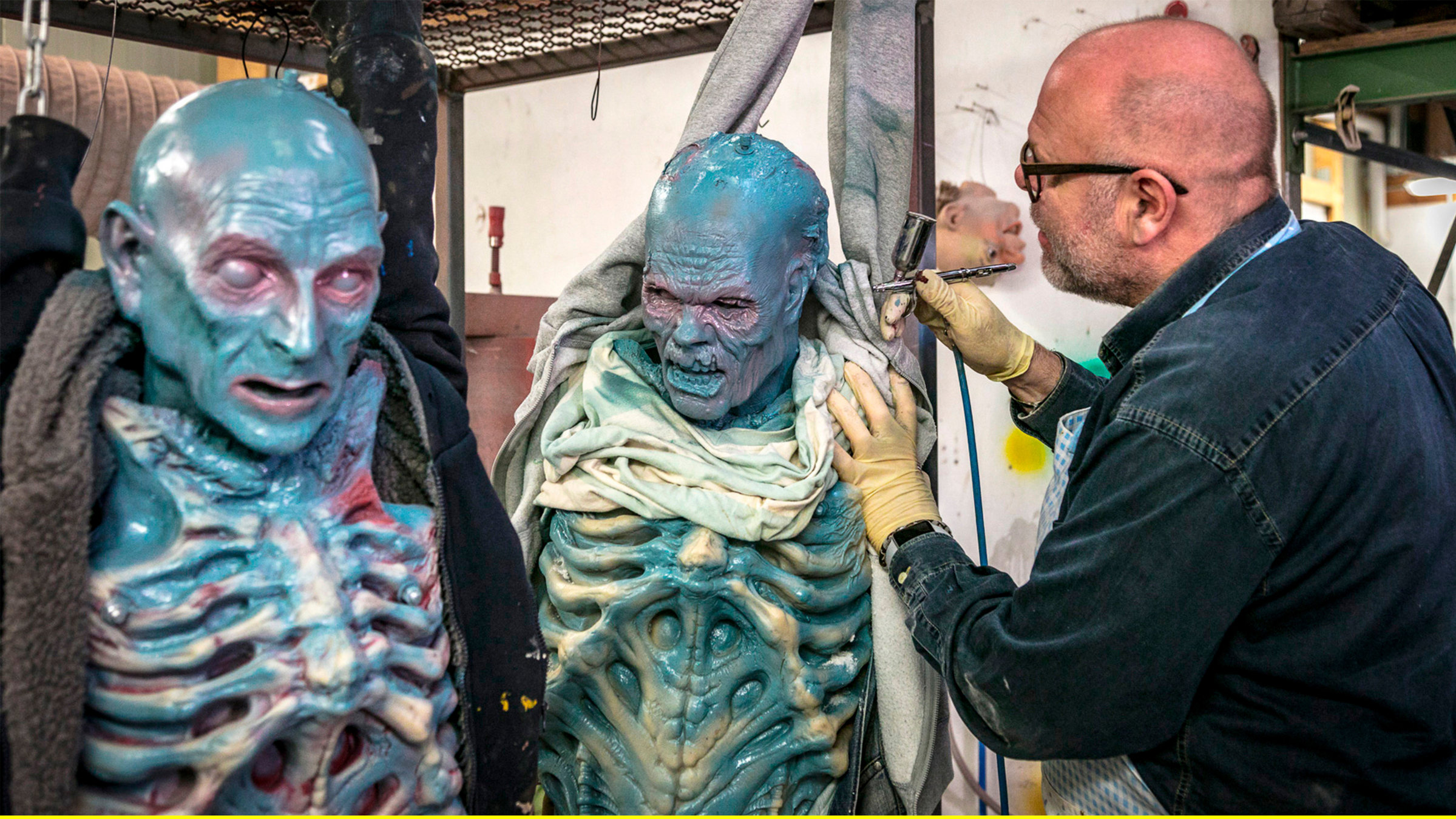 "Die Nordreportage: Hinter den Kulissen der Traumfabrik": Ob märchenhaft oder gruselig - den Schweriner Puppenbauern ist kein Thema zu kompliziert.