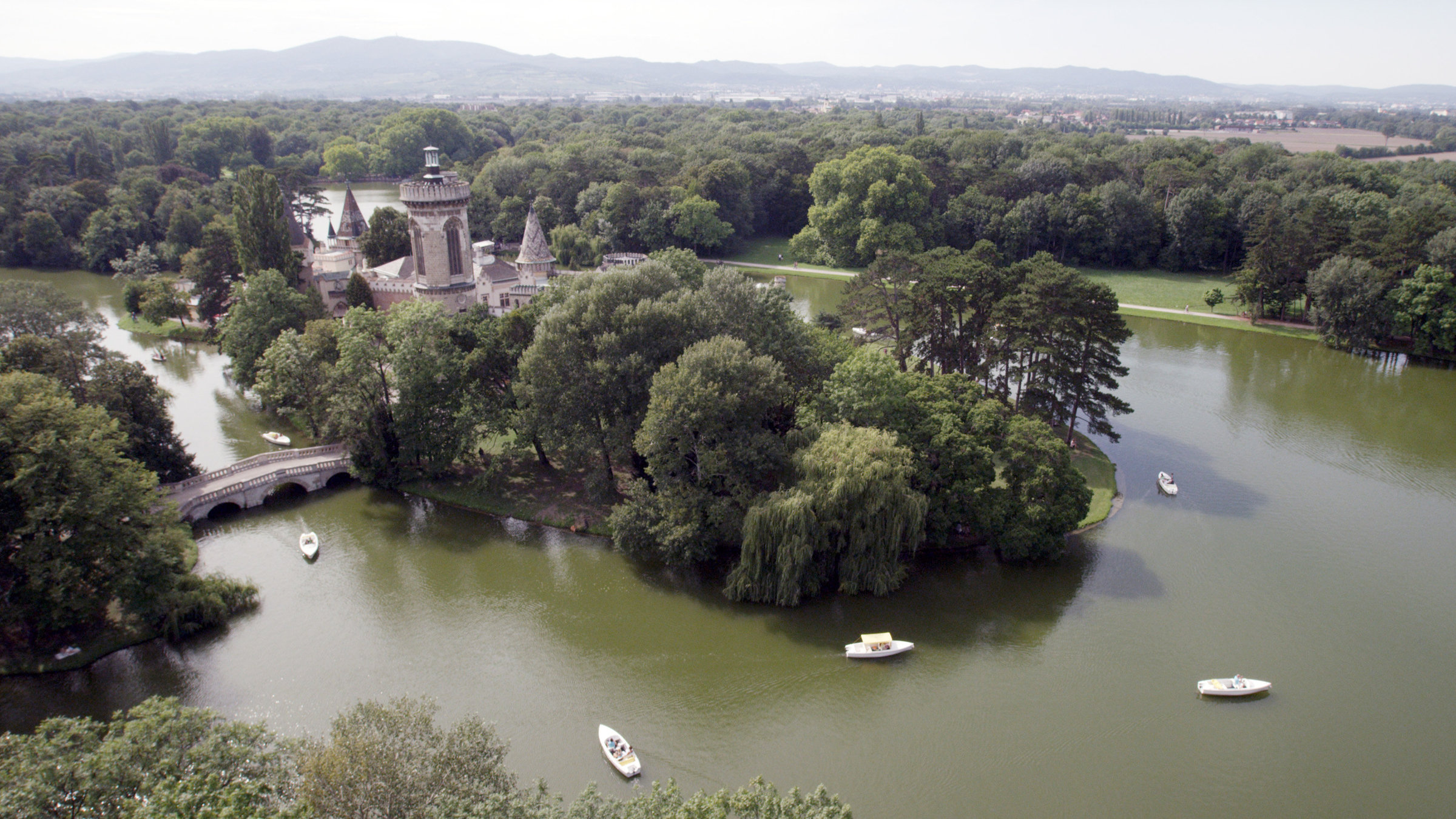 "Der Zauber von Laxenburg" - Franzenburg mit Schlossteich