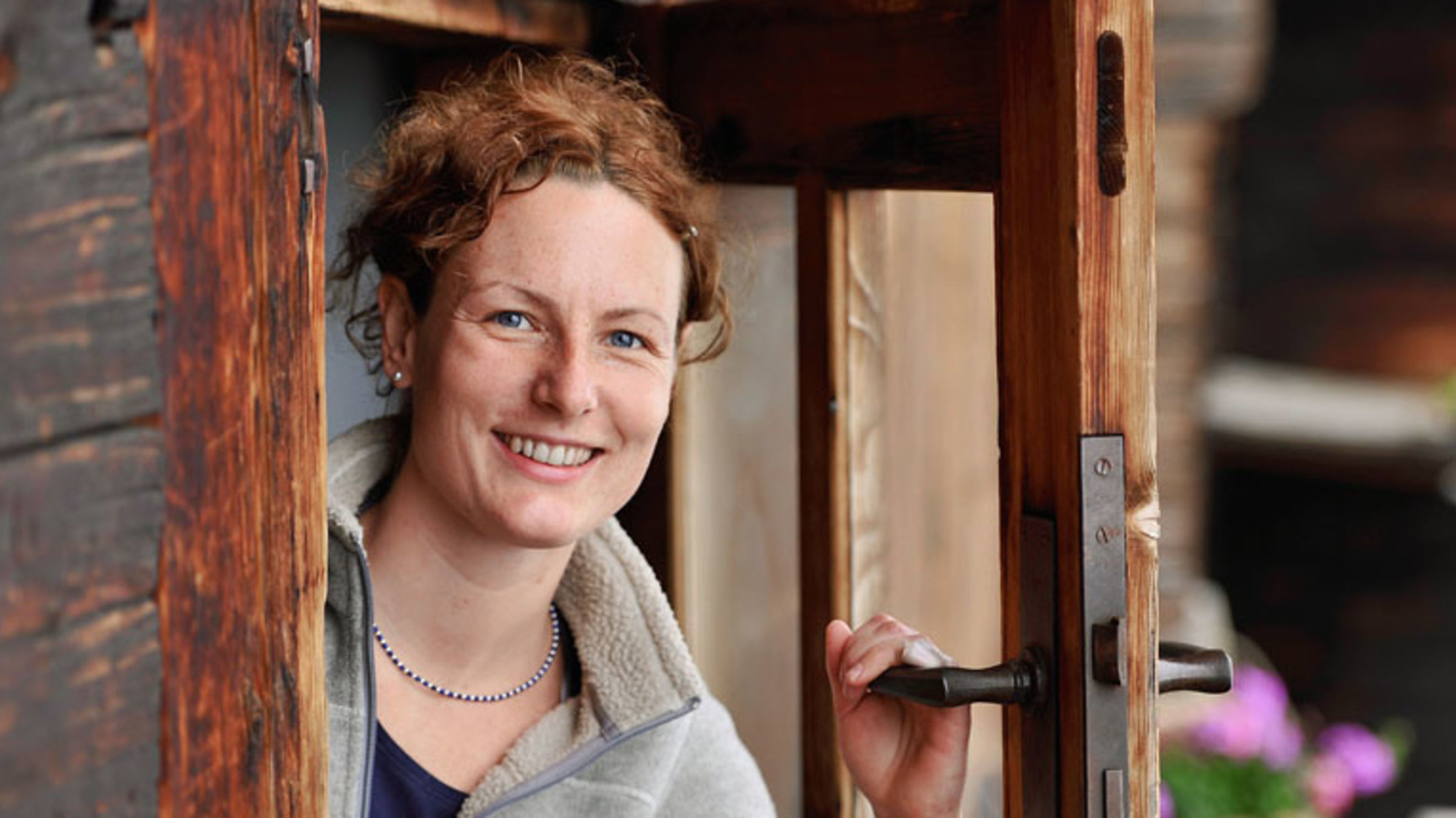 "Ab auf die Alp!" - rotagonistin Katharine Schmid