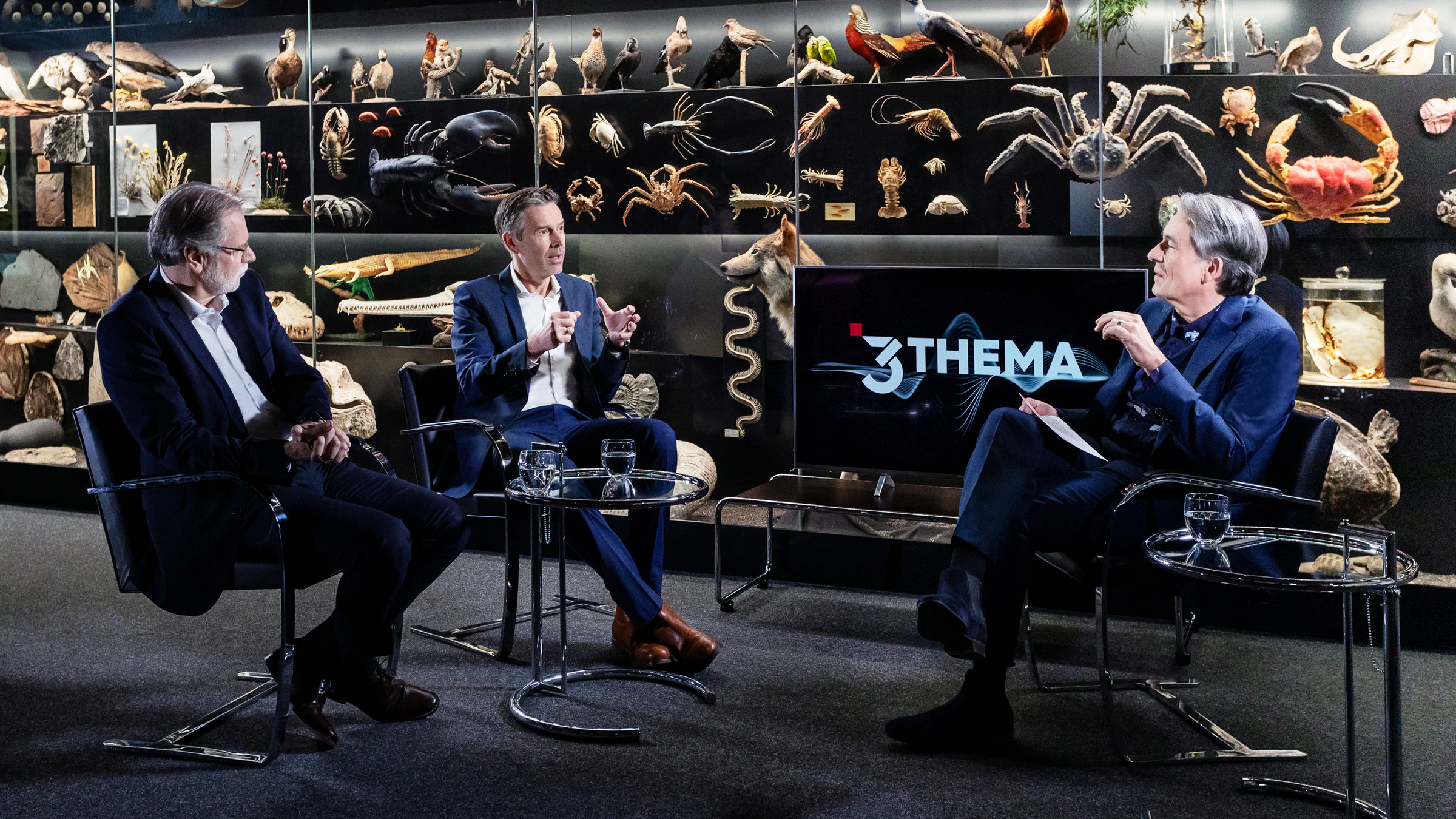 "Der 3satThema Talk - Gert Scobel im Gespräch mit Dirk Steffens und Volker Mosbrugger": Volker Mosbrugger, Dirk Steffens und Gert Scobel