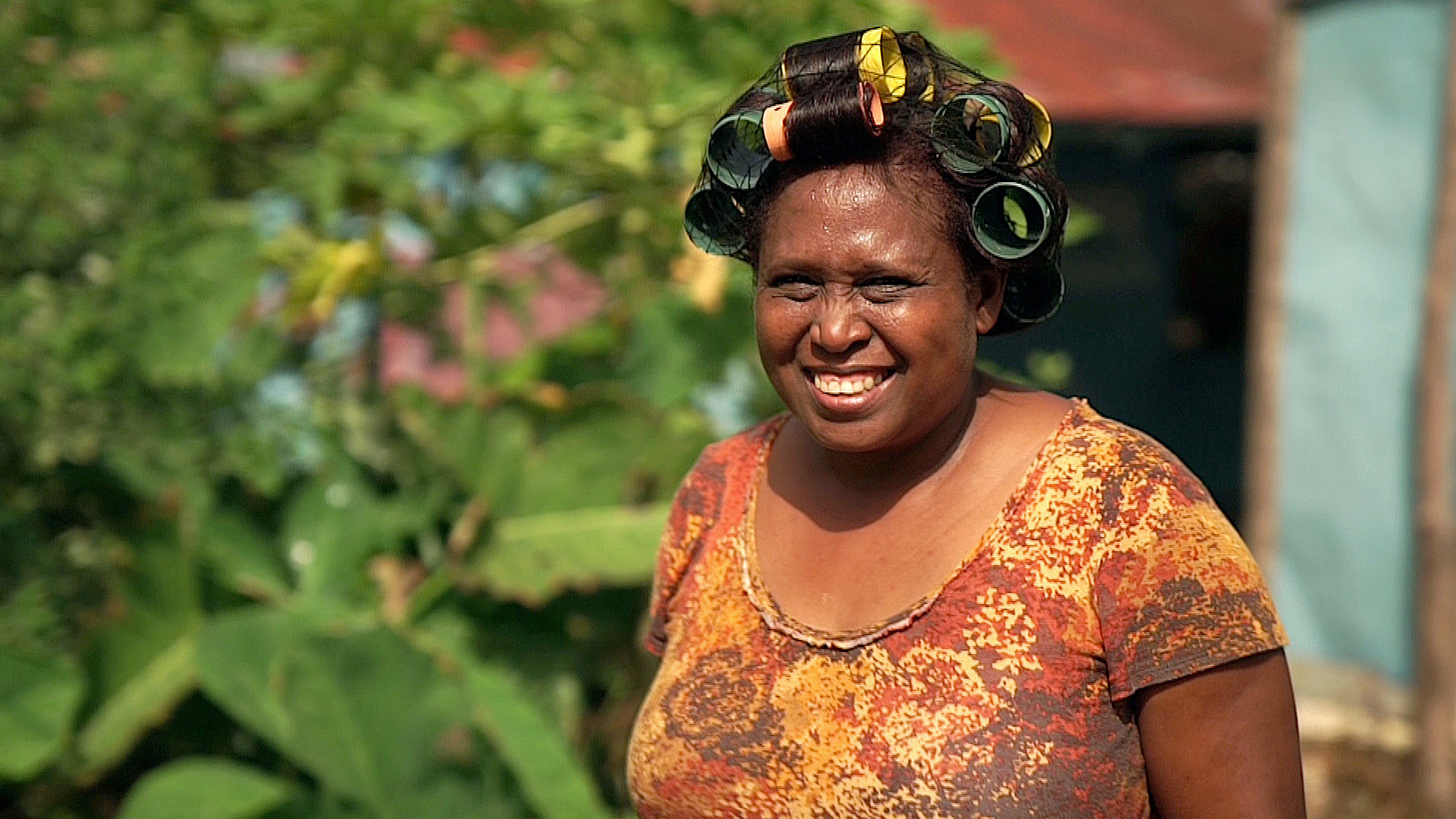 "Die Dominikanische Republik": Lockenwickler nutzen die dominikanischen Frauen, um ihre krausen Haare glatt zu ziehen.