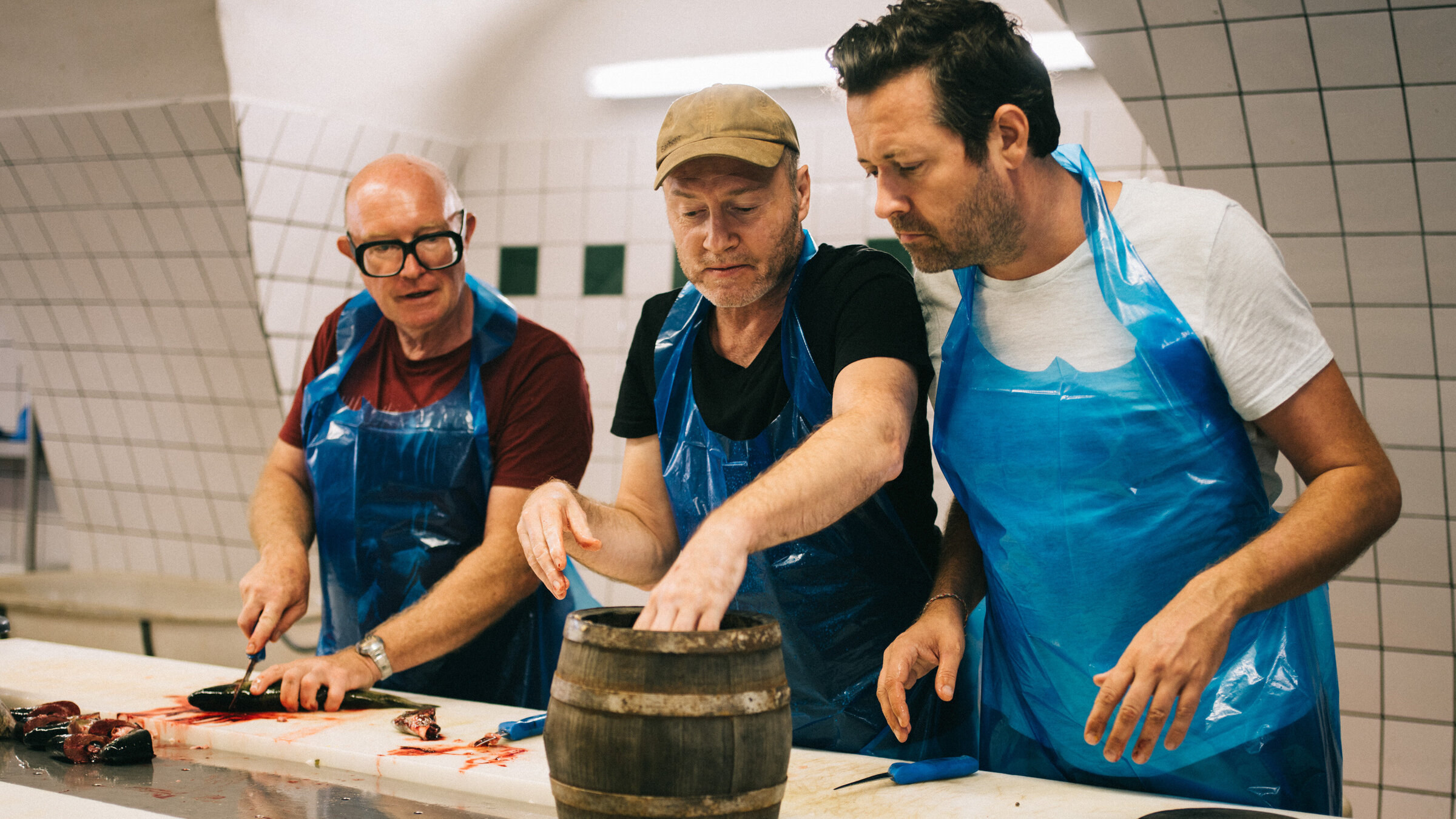 "Fisch ahoi! Das Meer braucht eine Pause (1 bis 6)": Thomas Nowak (Koch), Florian Holzer (Gastronomiekritiker), Ingo Pertramer (Fotograf).