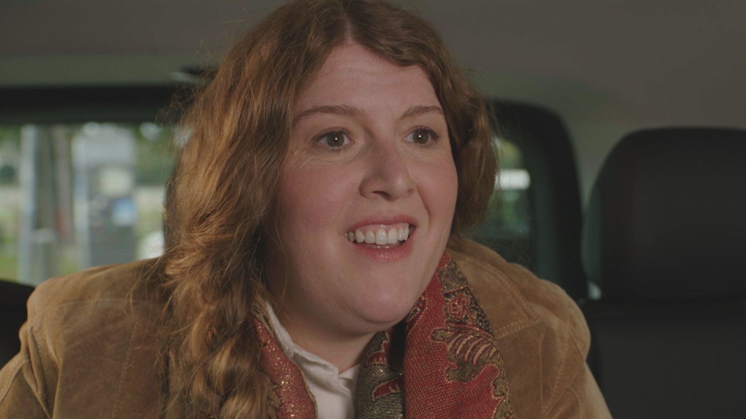 "Fraueng'schichten": Unterwegs und in Bewegung. Taxi-Kundin (Franziska Wanninger).