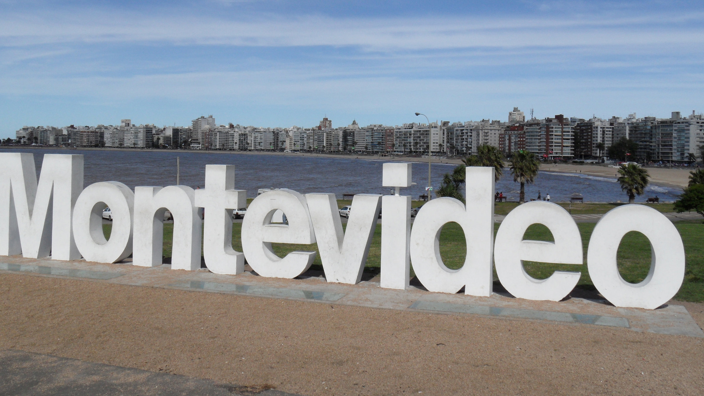 "Traumziel Uruguay" - Montevideo, Hauptstadt am Rio de la Plata.