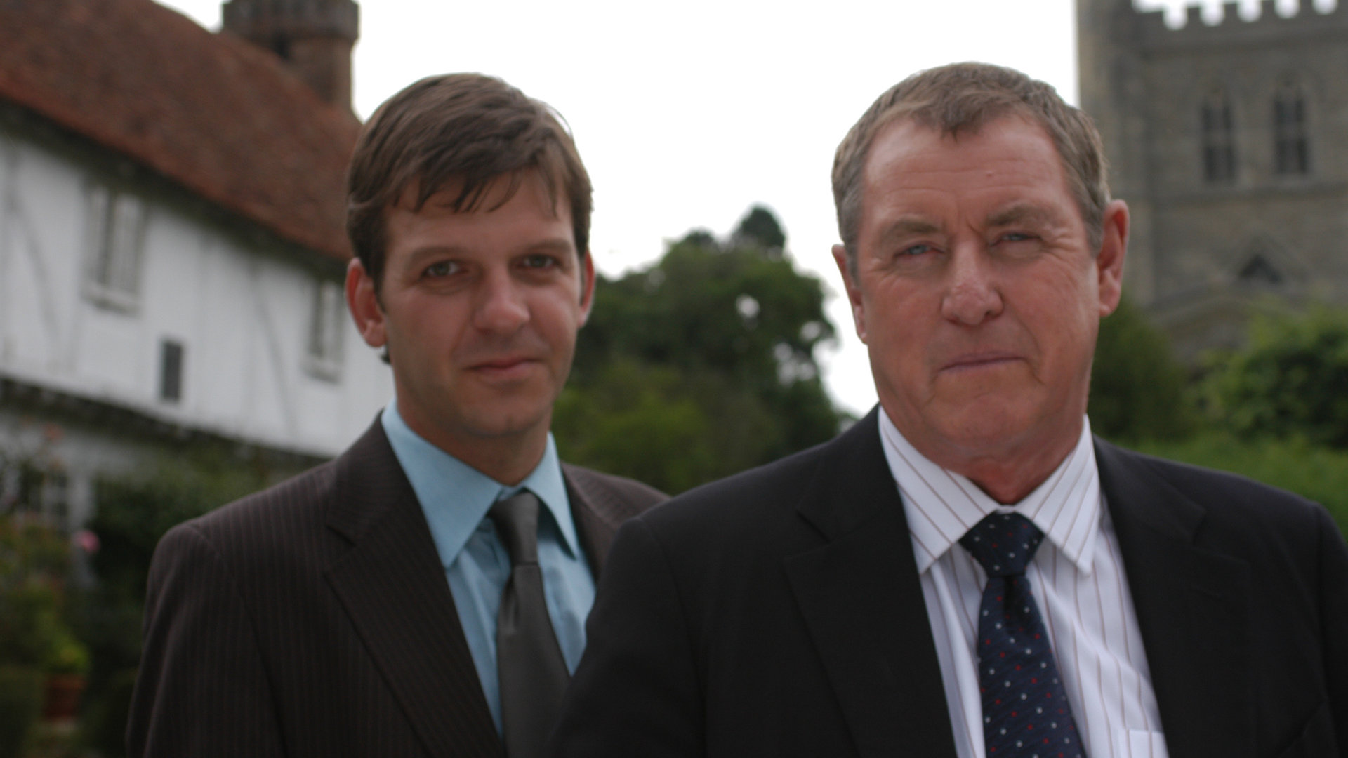 "Inspector Barnaby - Die tote Königin": Nahaufnahme von Barnaby (John Nettles) und seinem Assistenten Constable Jones (Jason Hughes).
