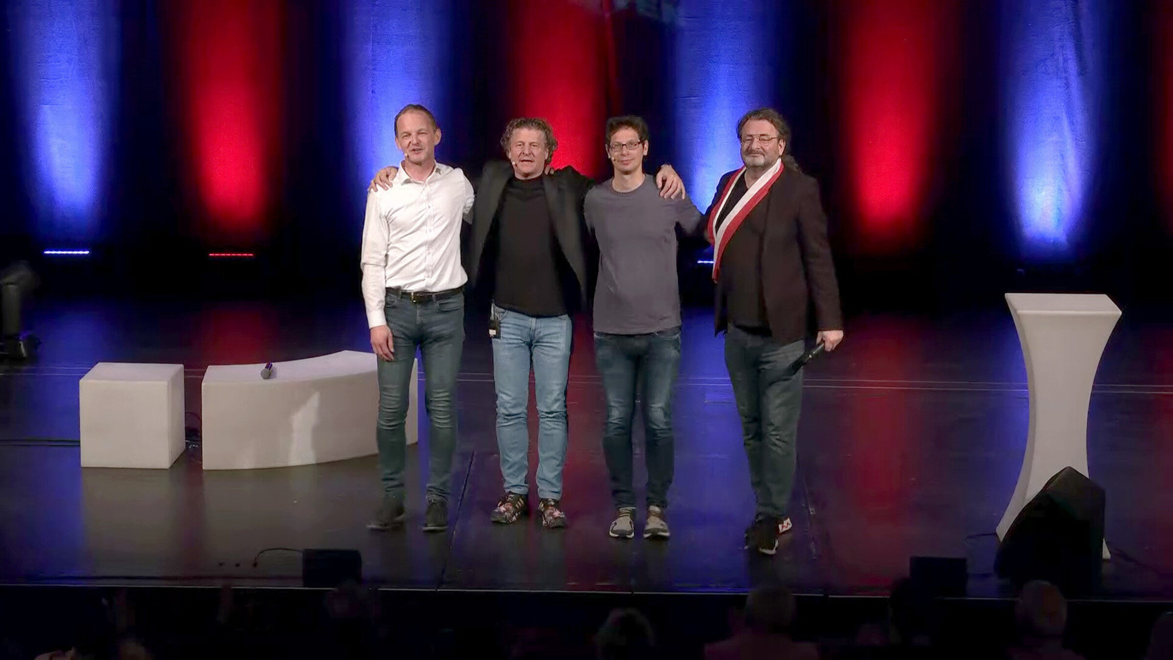 "Kleinkunst aus dem Orpheum Graz: Comedy Hirten - 100 Prozent": Rolf Lehmann, Peter Moizi, Christian Schwab, Herbert Haider.