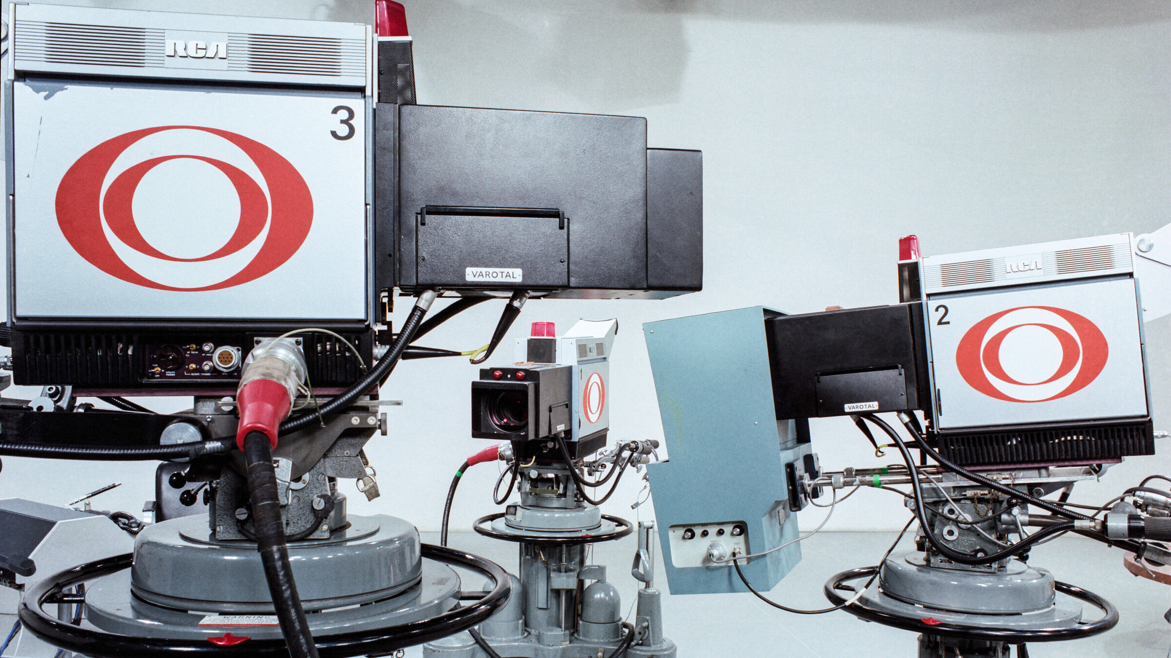 "In Bild und Ton - Österreichische Rundfunkgeschichte (2/2)": ORF-Kamera im Fernsehstudio am Küniglberg.