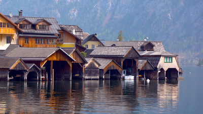 Das Salzkammergut - Hohe Berge, klare Seen, weißes Gold