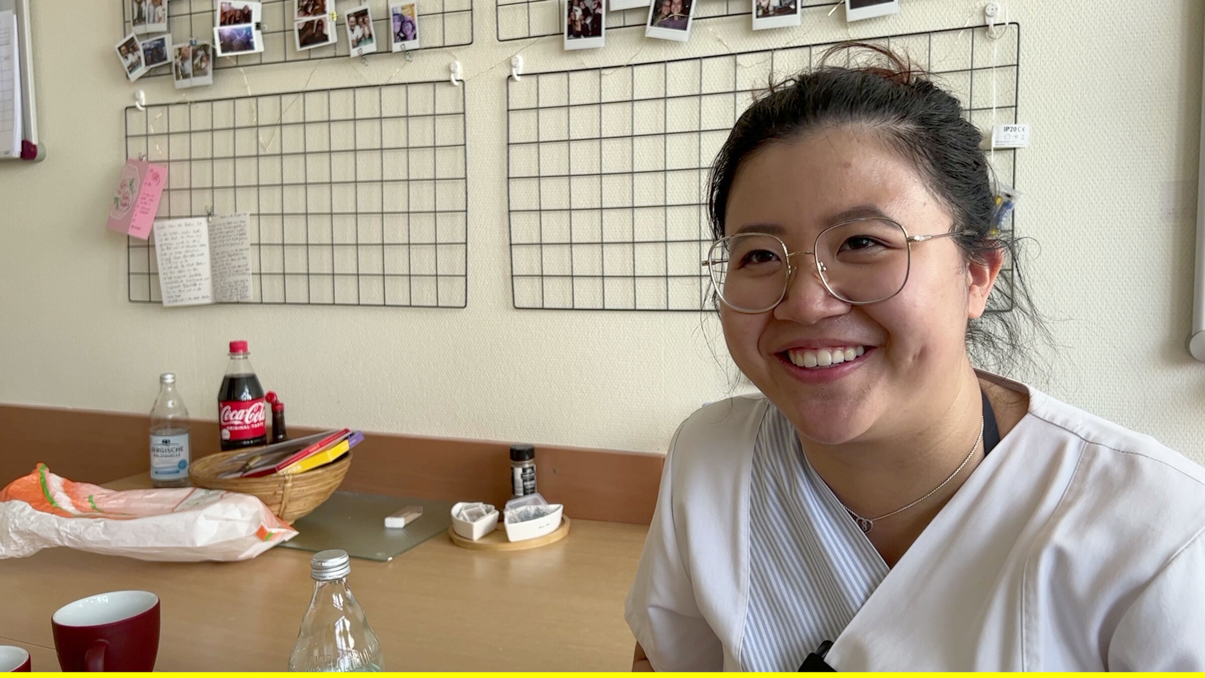 "Ich geh in die Pflege - Das erste Jahr im Krankenhaus": Pflegefachschülerin Emily hofft, dass sie nach ihrer Ausbildung im Krankenhaus in Mettmann übernommen wird.