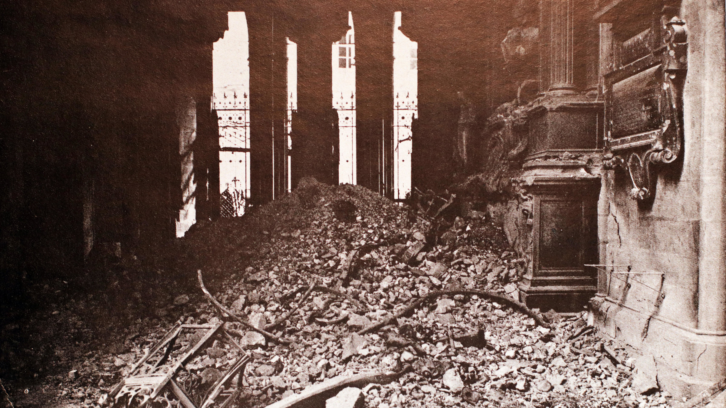 "Brandakte Stephansdom - Rekonstruktion einer Katastrophe": Die Zerstörung des Stephansdoms gilt als eine der Urkatastrophen der Stadt Wien.