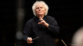 Simon Rattle und das BRSO mit Schumann und Strawinsky