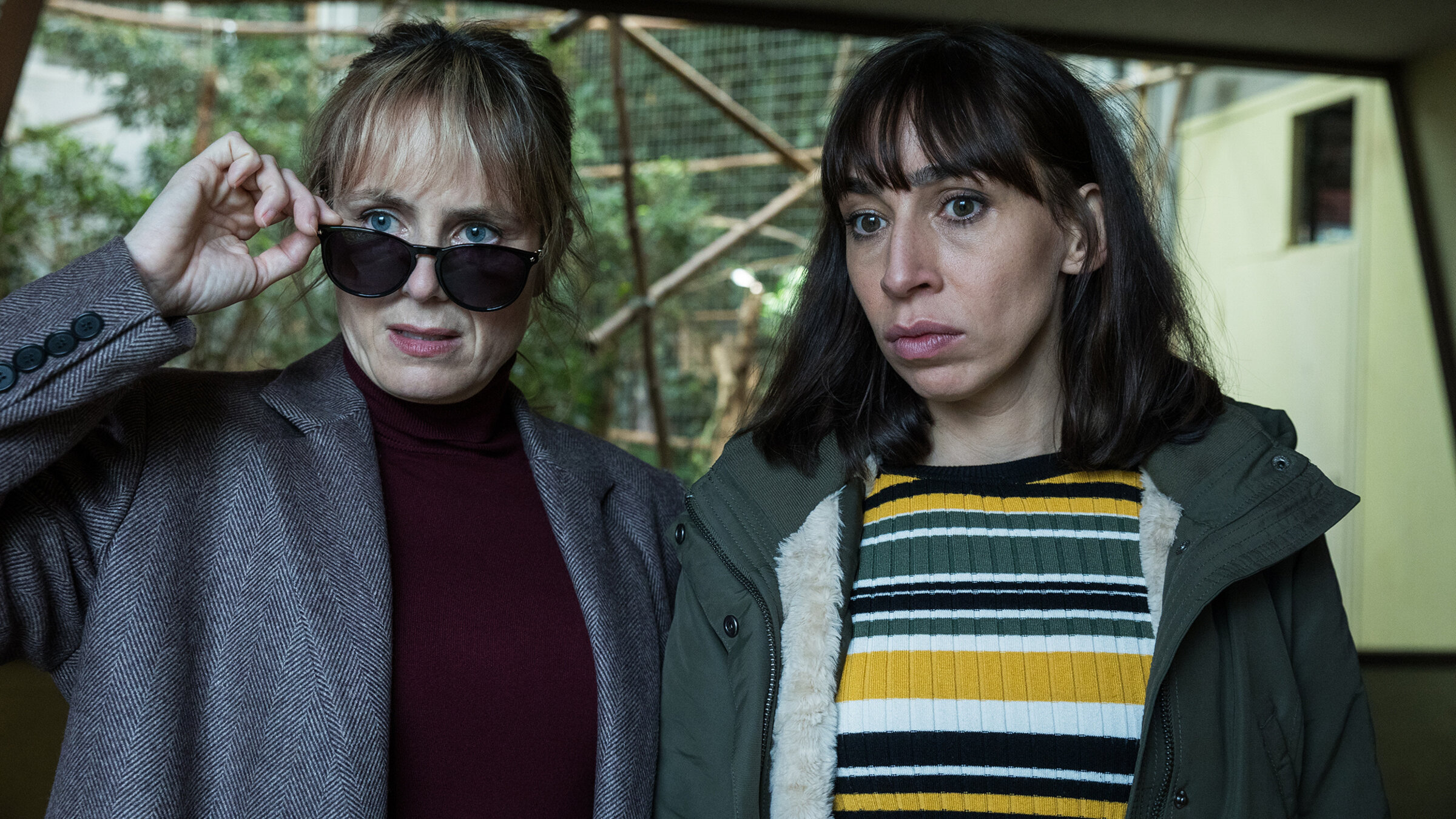 "Tatort: Von Affen und Menschen": Sind mit einer bizarren Mordserie konfrontiert: Anna Pieri Zuercher als Isabella Grandjean, Carol Schuler als Tessa Ott.