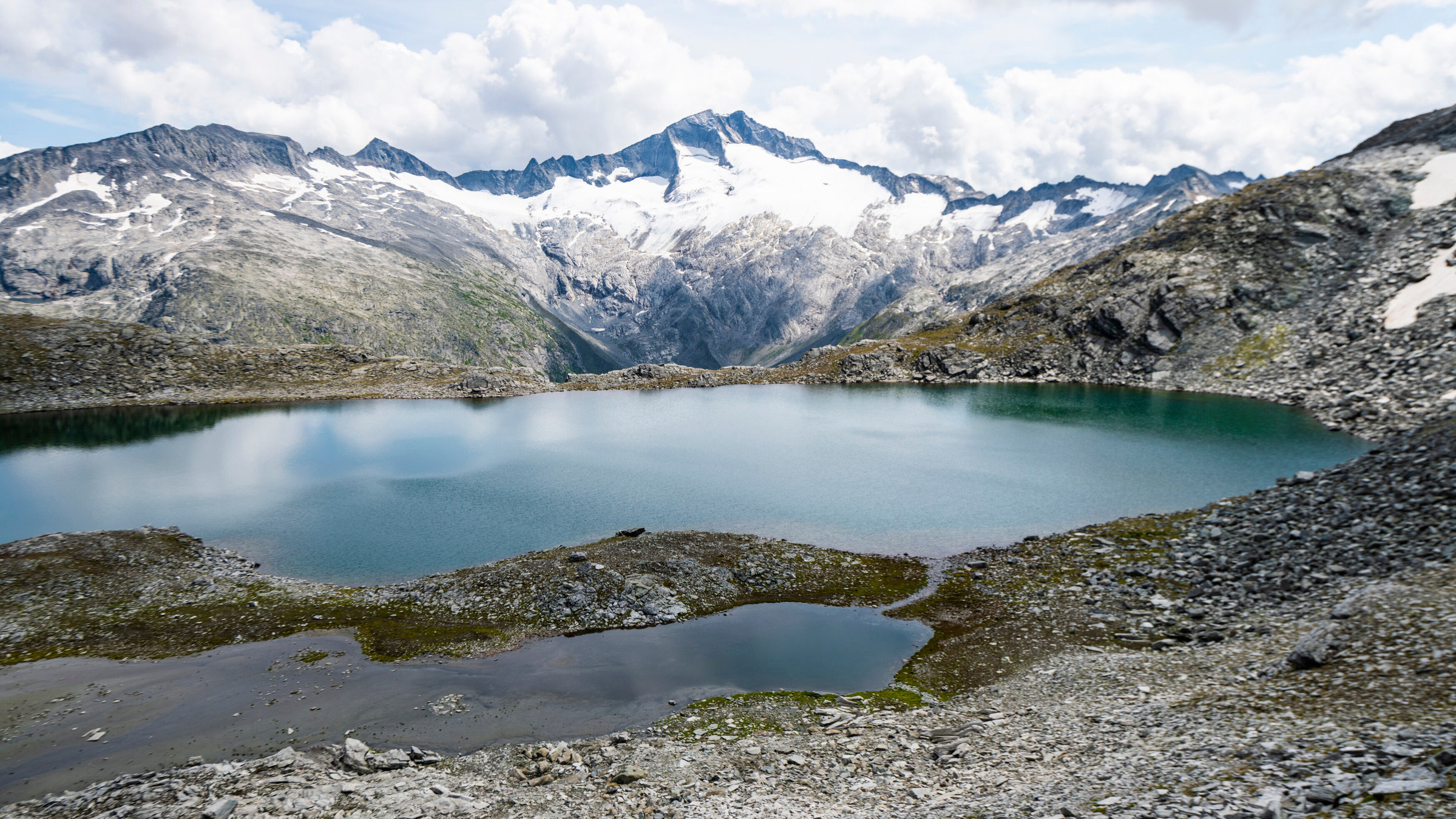 "Gebirgsbach, Moor und Steppensee": Schwarzhornseen.