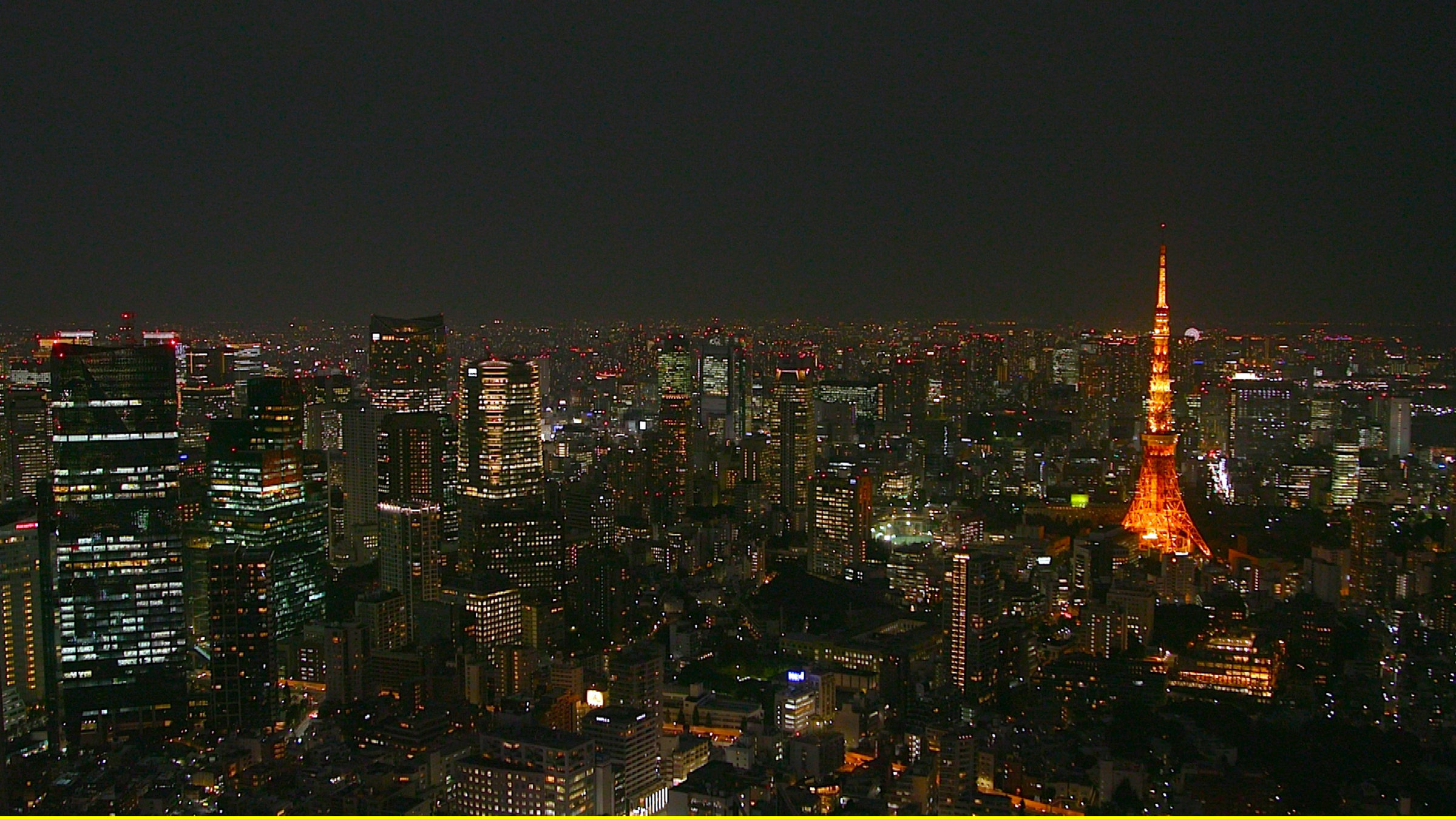 "Traumziel Tokio: Japans Mega-Metropole": Tokio bei Nacht vom Sky-Deck der "Roppongi Hills" aus.