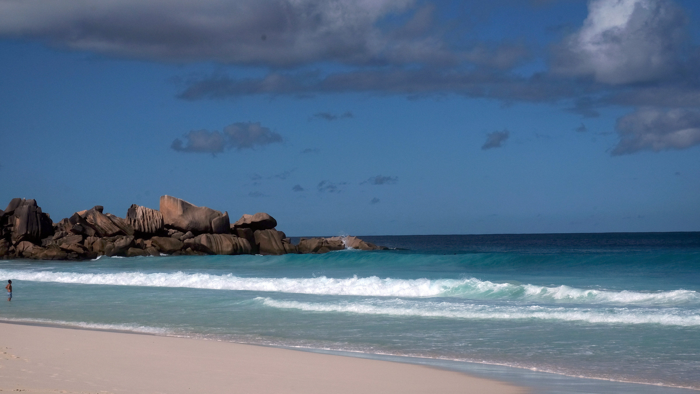"Seychellen - Ein Meer von Farben": Strände und Felsformationen, La Digue.