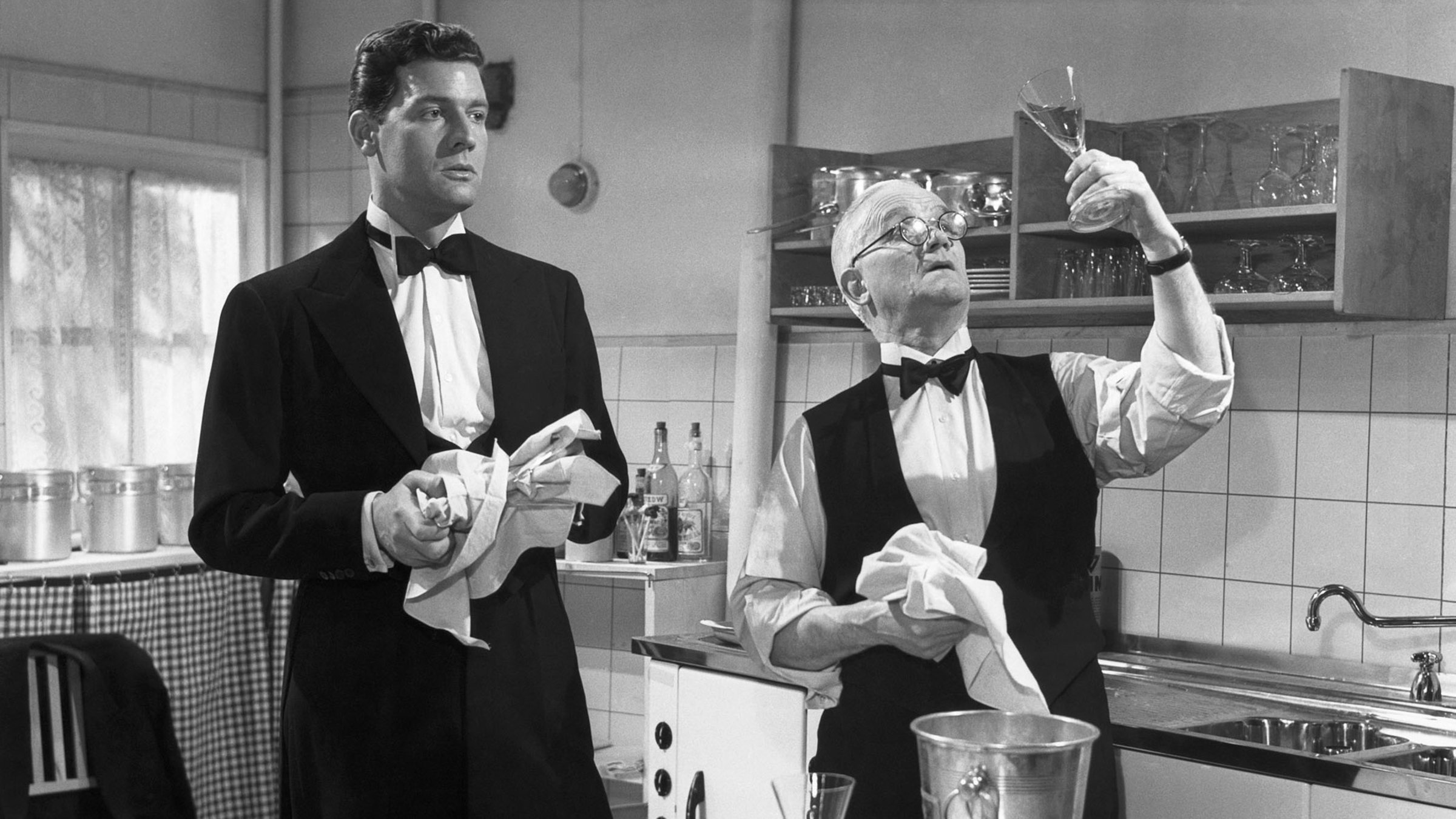 "Palace Hotel" - Paul Hubschmid als Freddy, Emil Hegetschweiler als Staub