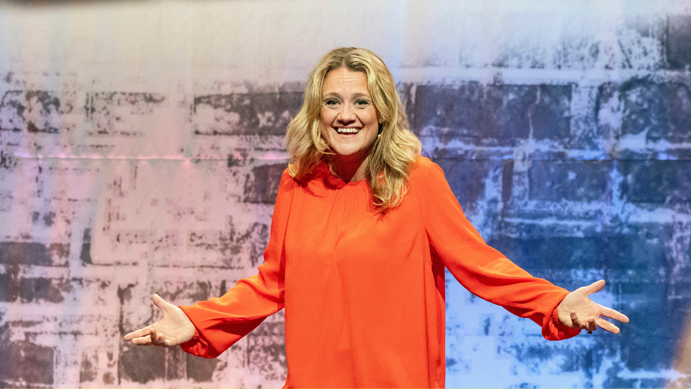 "Lisa Feller live - Der Nächste, bitte!": "Lisa Feller auf der Bühne