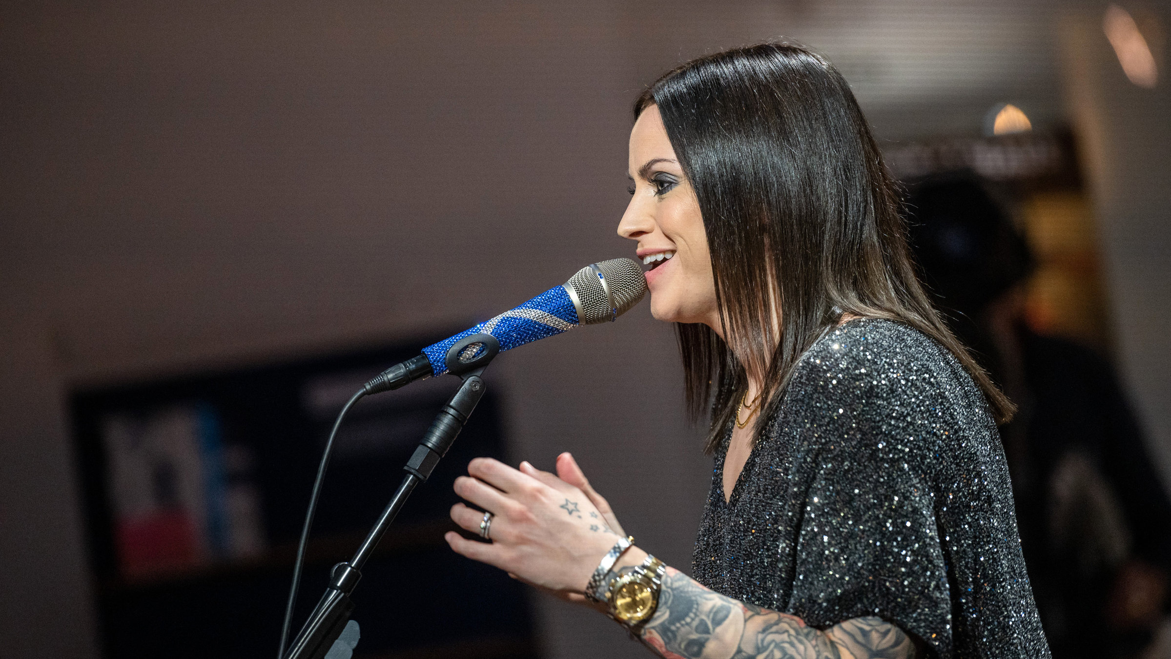 "zdf@bauhaus - Livemusik mit Amy Macdonald": Amy MacDonald auf der Bühne"