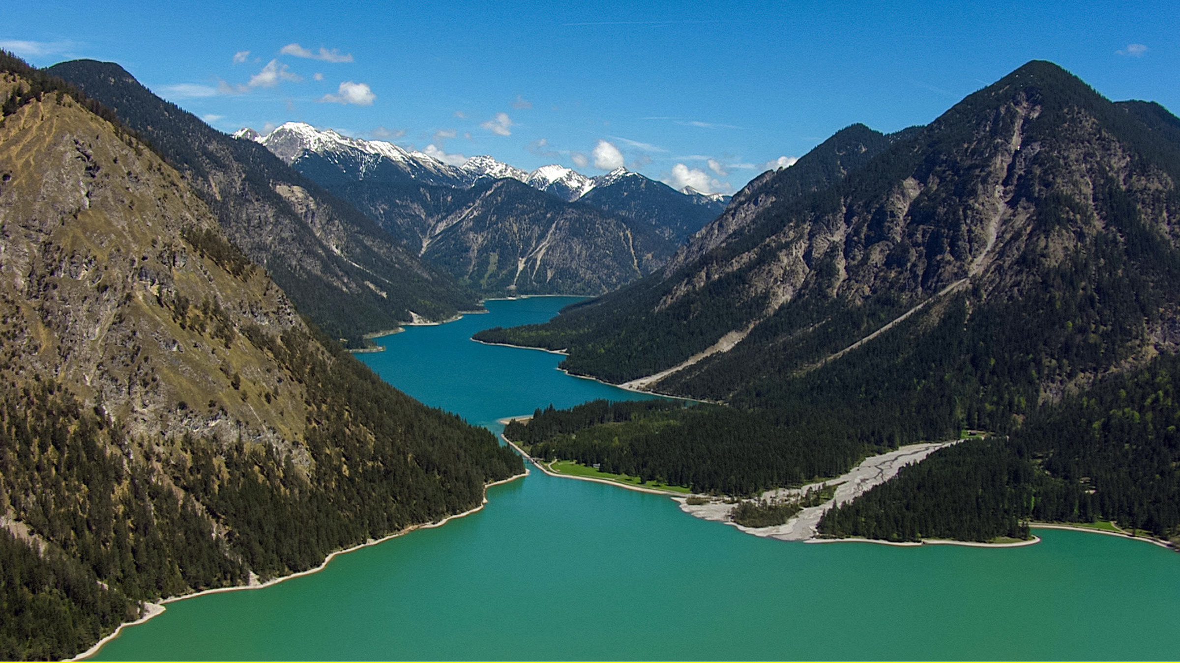 "Kühle Schönheiten: Alpenseen" - Plansee in Tirol.