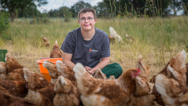 Einfach Mensch - David Petrek: Mein Freiwilligenjahr Auf Dem Biobauernhof
