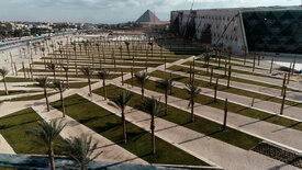 Grand Egyptian Museum - Im Tempel der Pharaonen