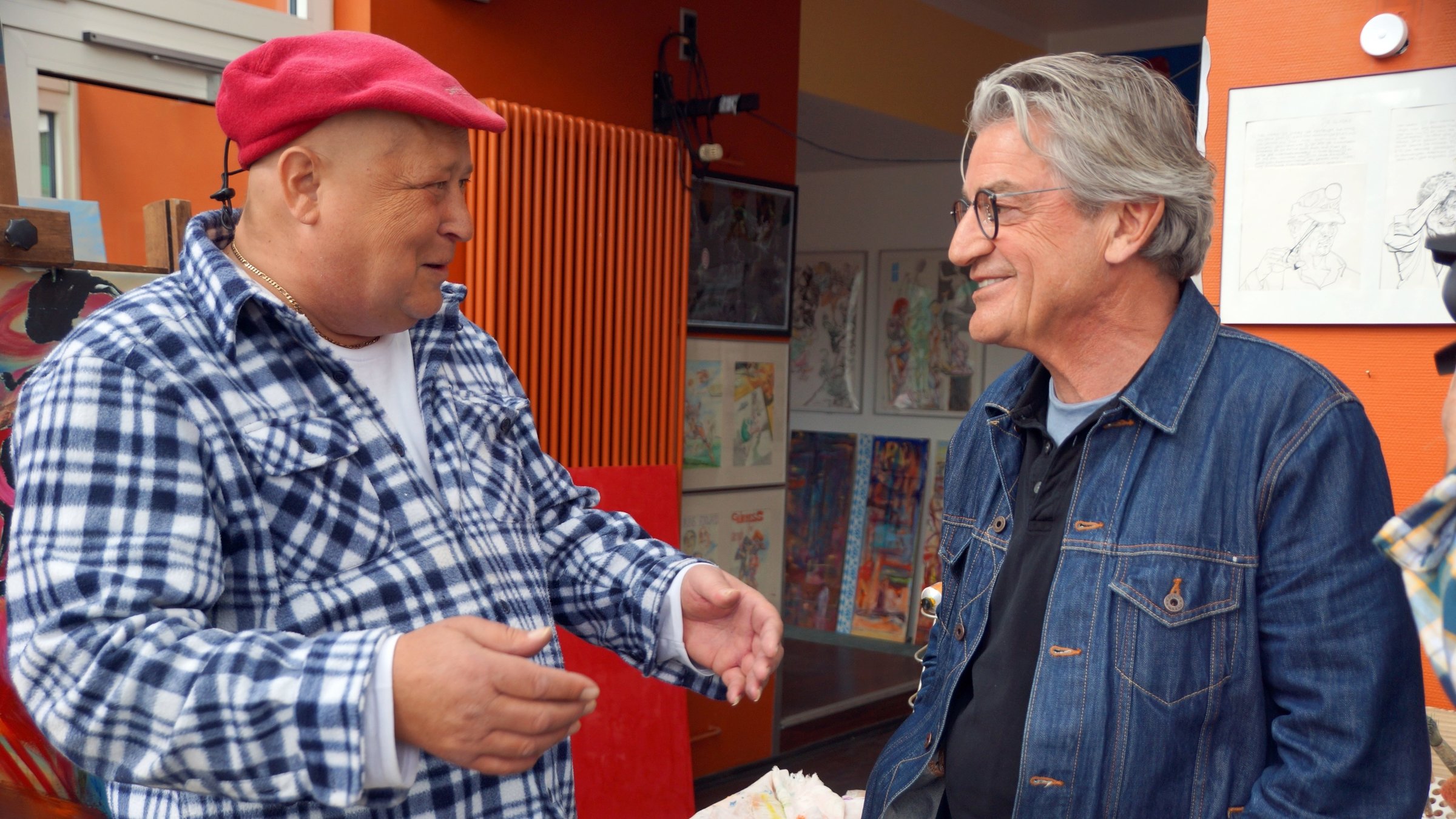 "Gernstl unterwegs - In der Mitte Bayerns": „Ich male nicht fürs Wohnzimmer.“ Prof. Erich Gohls (links) Bilder sind groß und wild und taugen nicht für den Hausgebrauch.