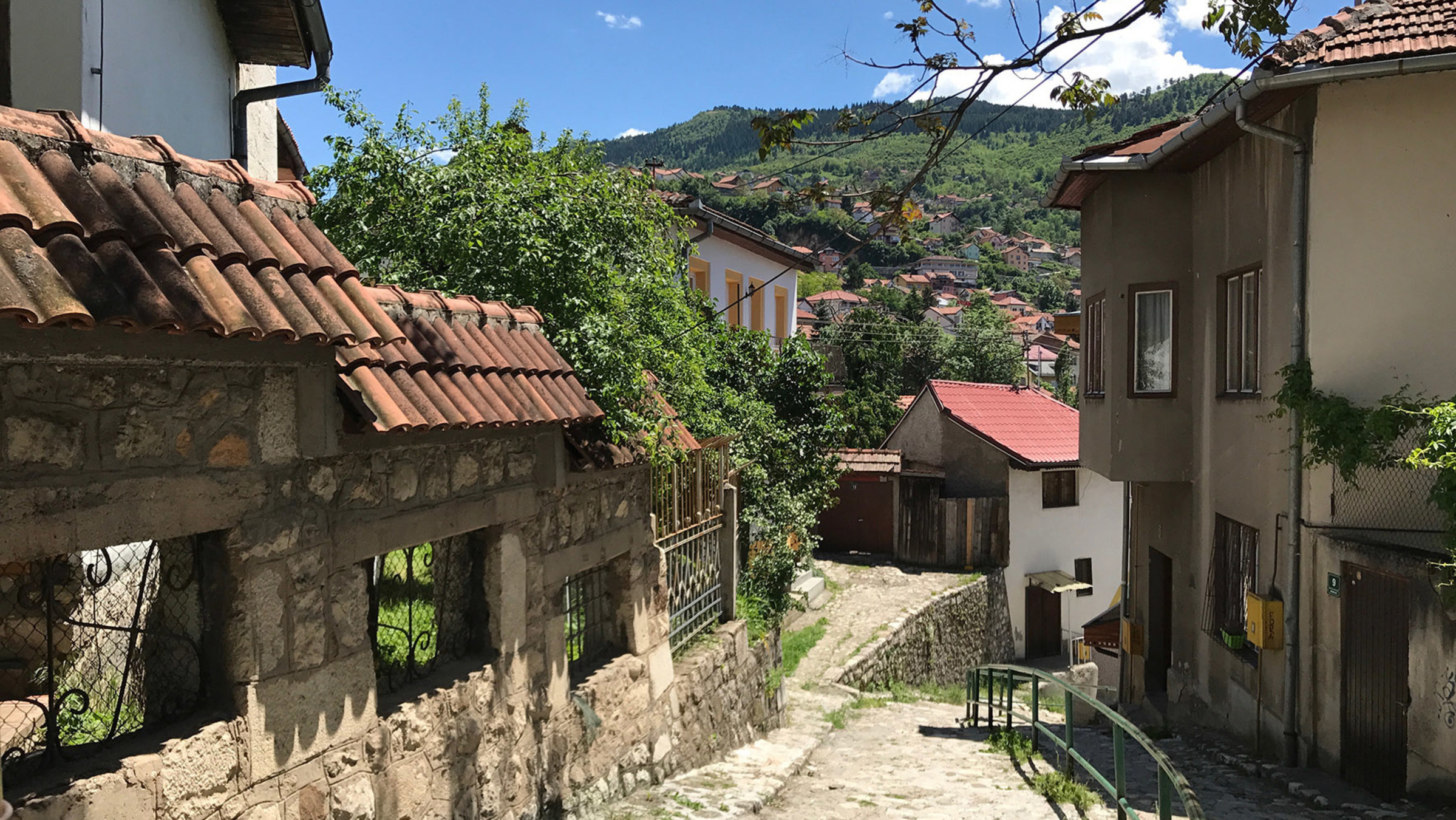 "Metropolen des Balkans (1/5) - Sarajevo": Eine Altstadtgasse in Sarajewo.