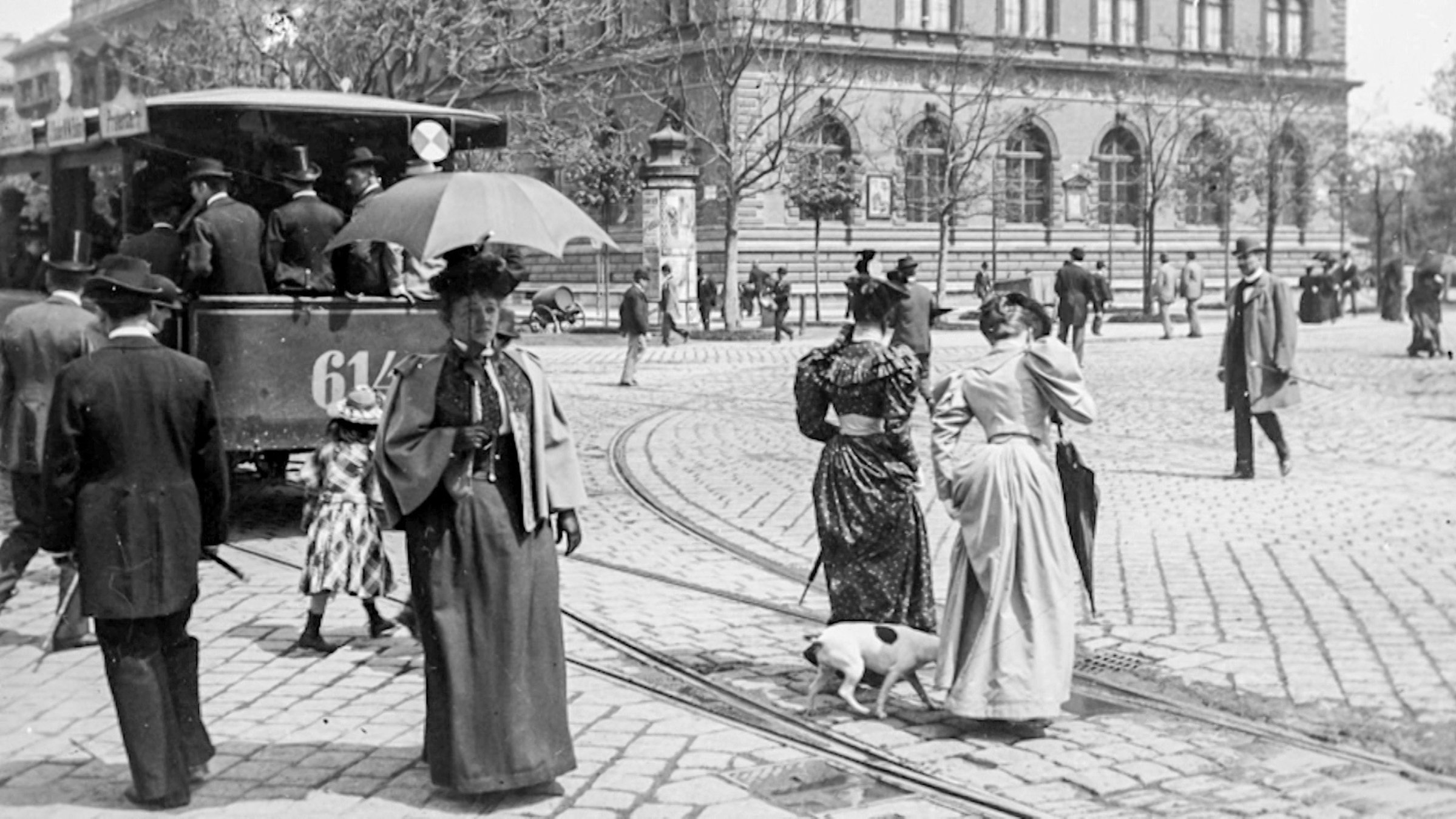 "Wien - Stadt im Wandel": Die Wiener Ringstraße war schon zur Kaiserzeit beliebte Flaniermeile.