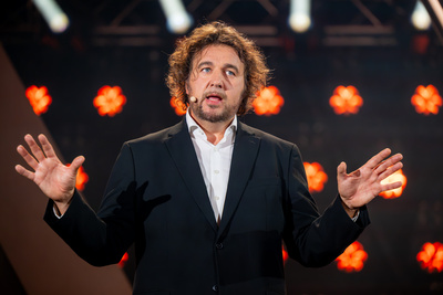 Götz Frittrang: Götzendienst