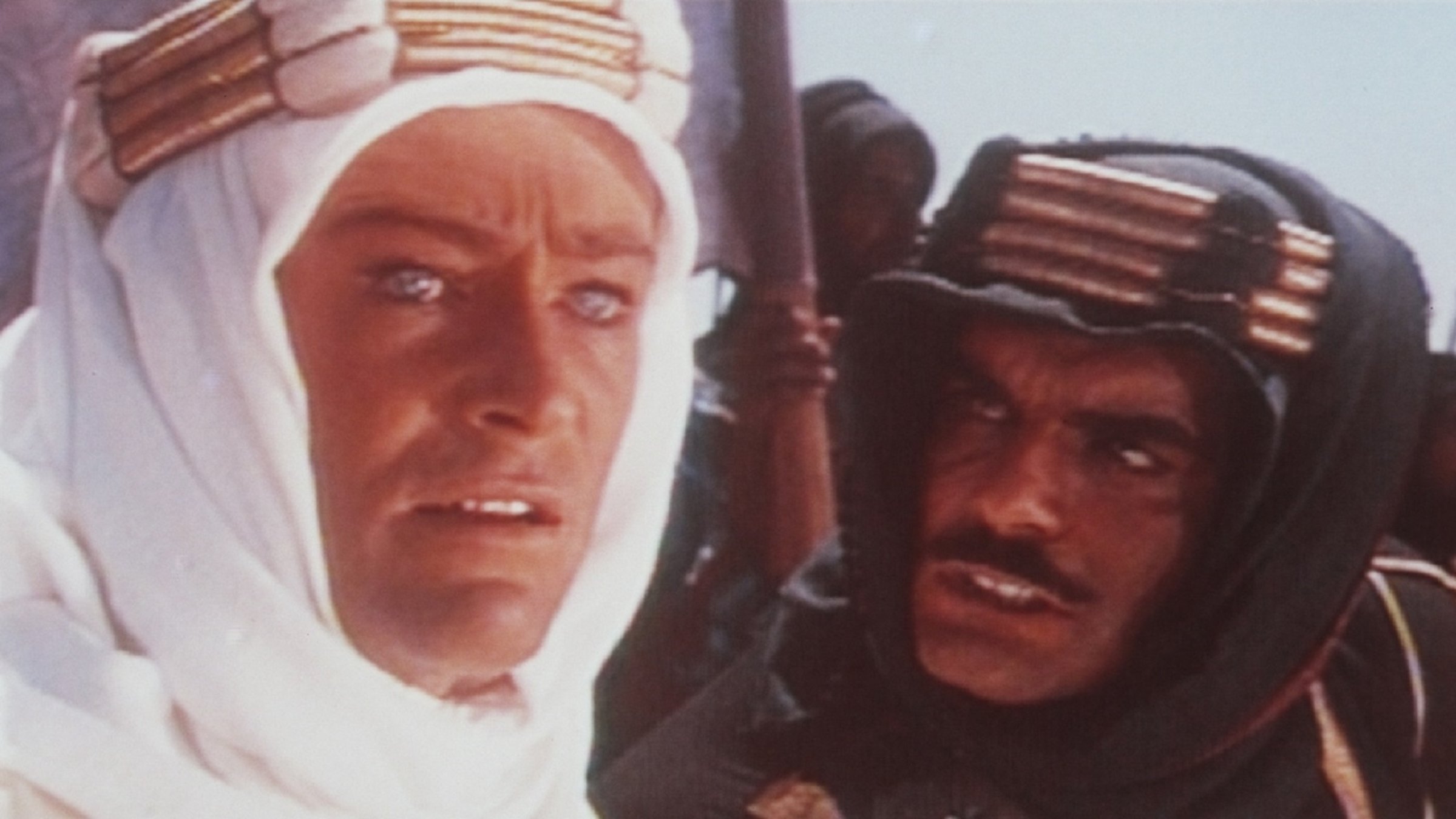 "Lawrence von Arabien": Der britische Offizier T. E. Lawrence (Peter O’Toole, links) versucht Sherif Ali ibn el Kharisch (Omar Sharif, rechts) zu überzeugen, sich mit weiteren arabischen Stämmen zu vereinigen, um gemeinsam gegen die Türkei zu kämpfen.