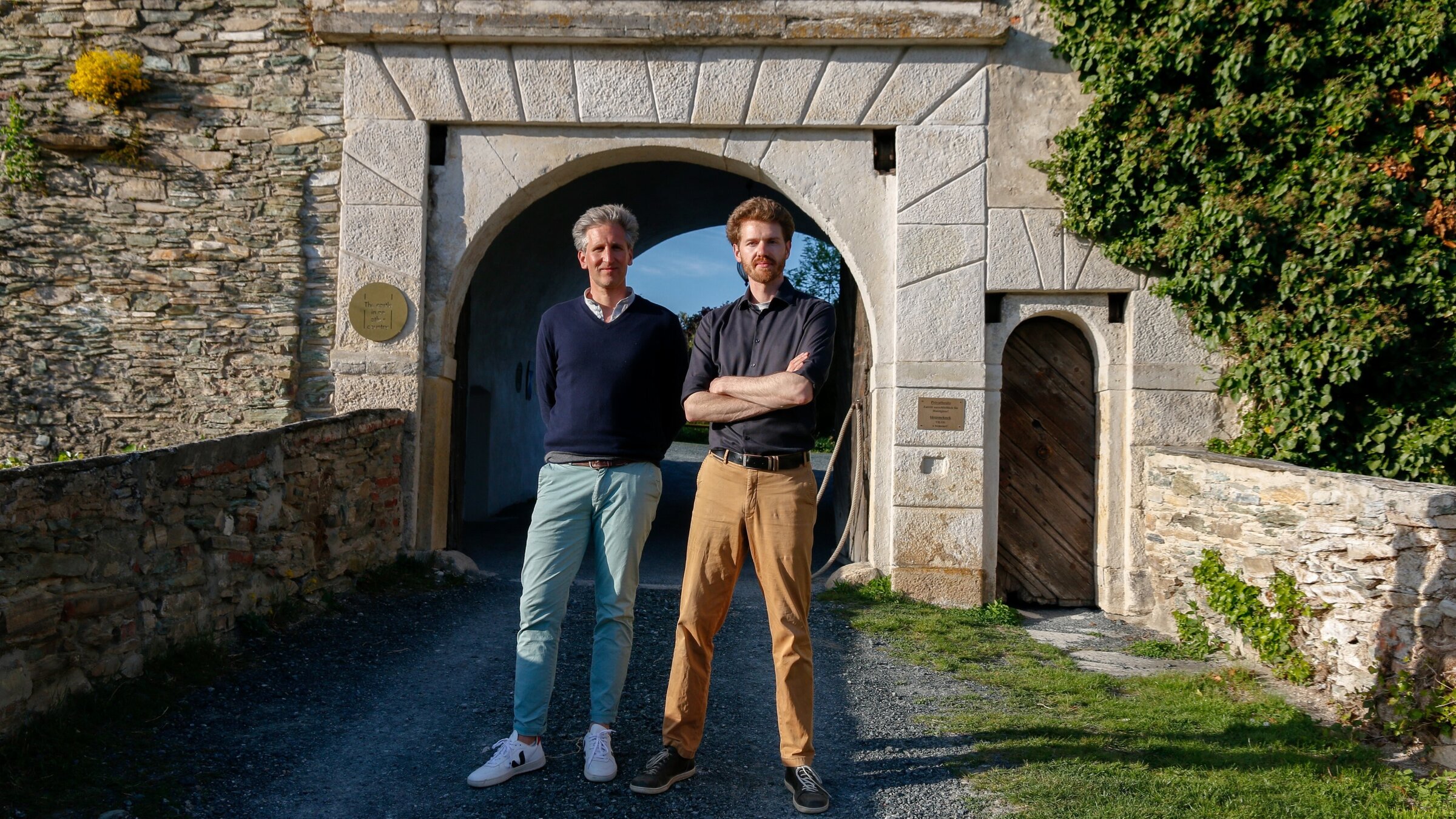 "Herrschaftszeiten! (2/5) - Bei Familie Almásy auf Burg Bernstein": Erasmus Almásy, Johann-Philipp Spiegelfeld.